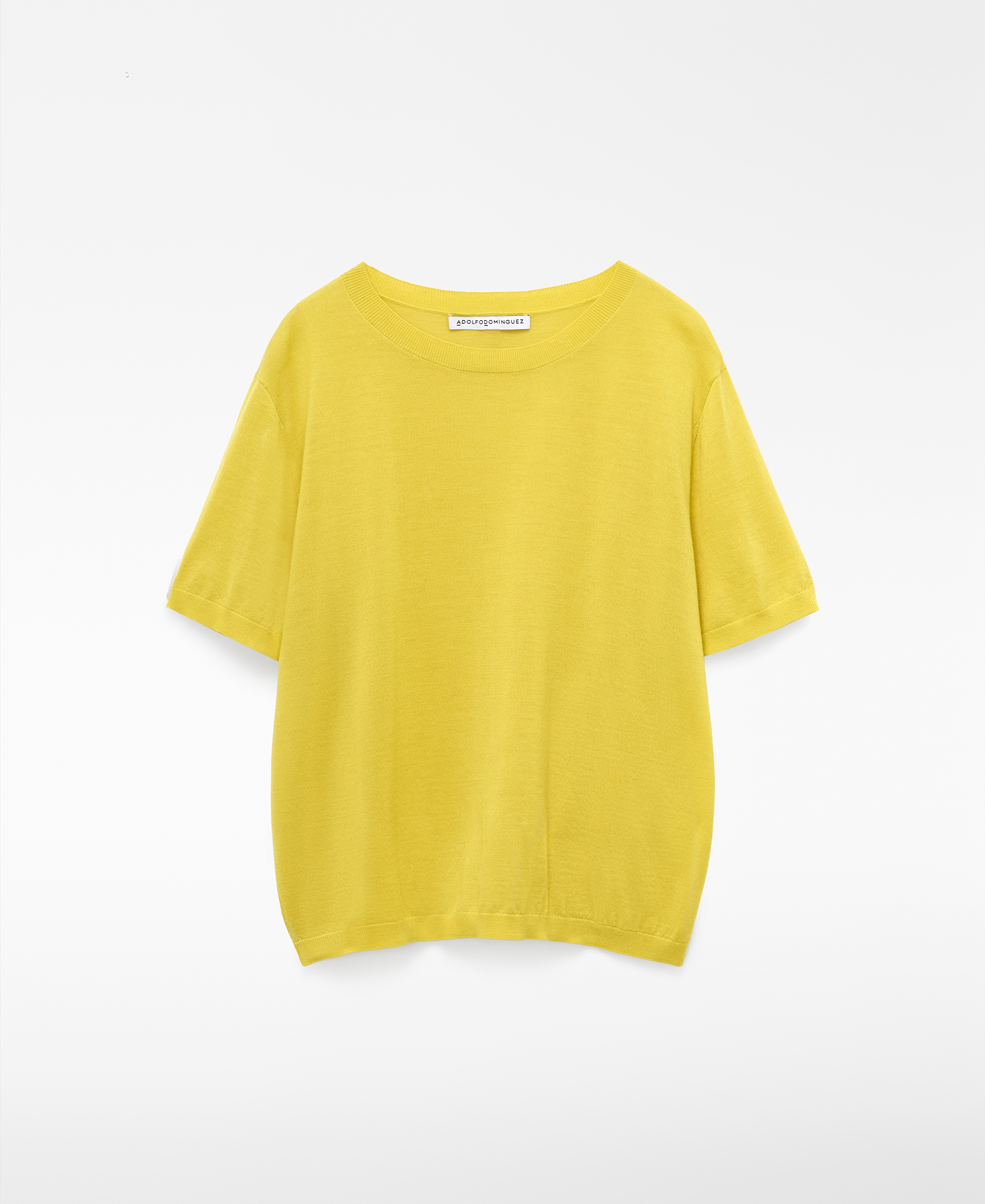 Merino wool knit short sleeve sweater image number 4