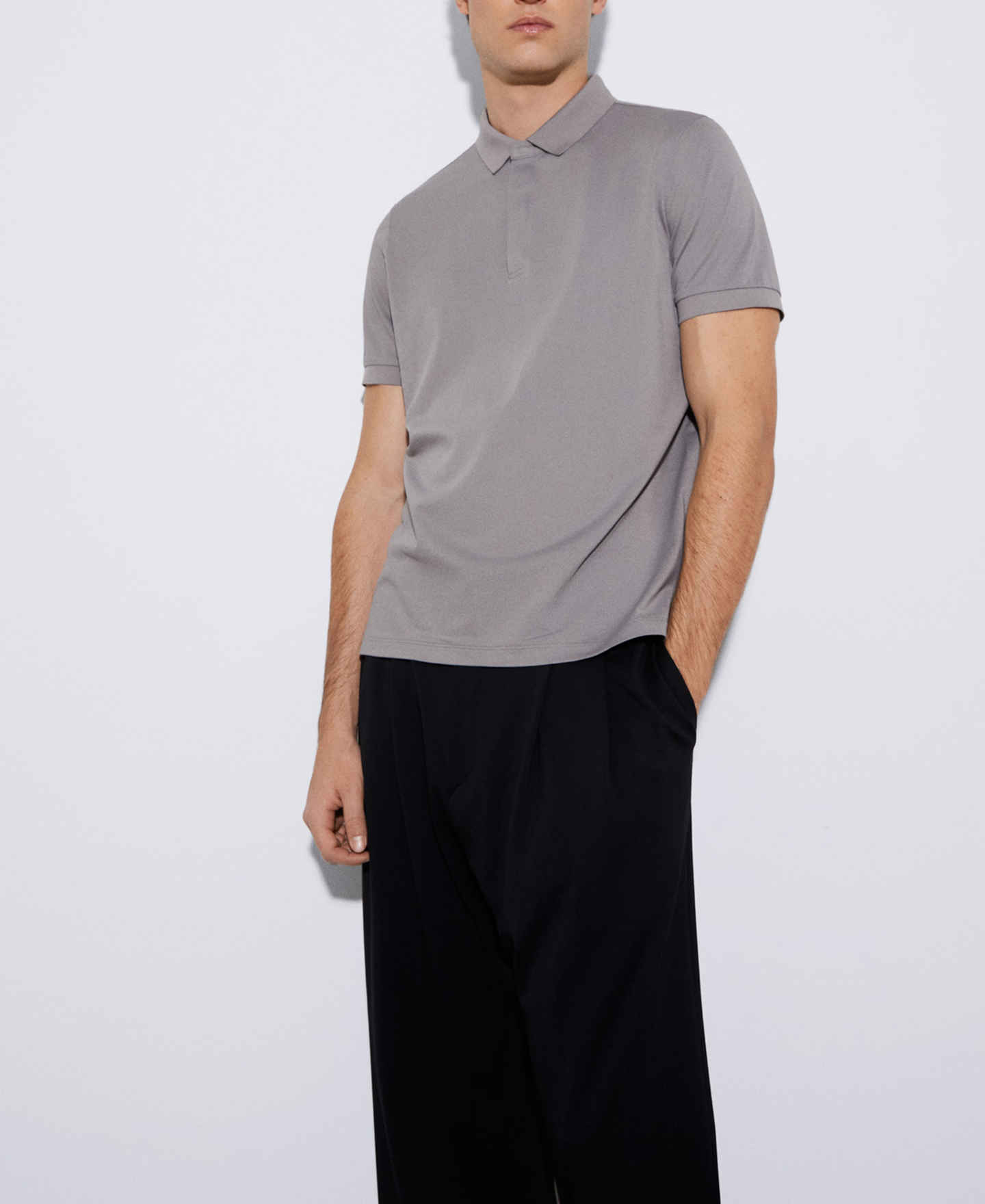 Structured cotton polo shirt image number 0