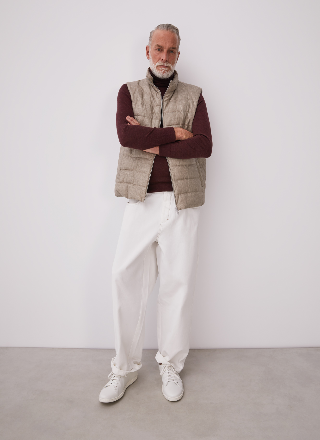 Linen blend padded waistcoat image number 5