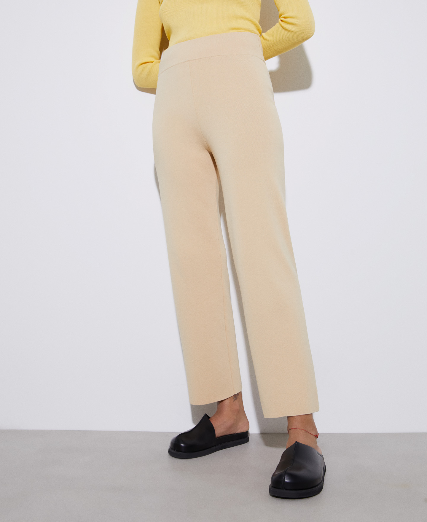 Viscose and recycled nylon trousers image number 0