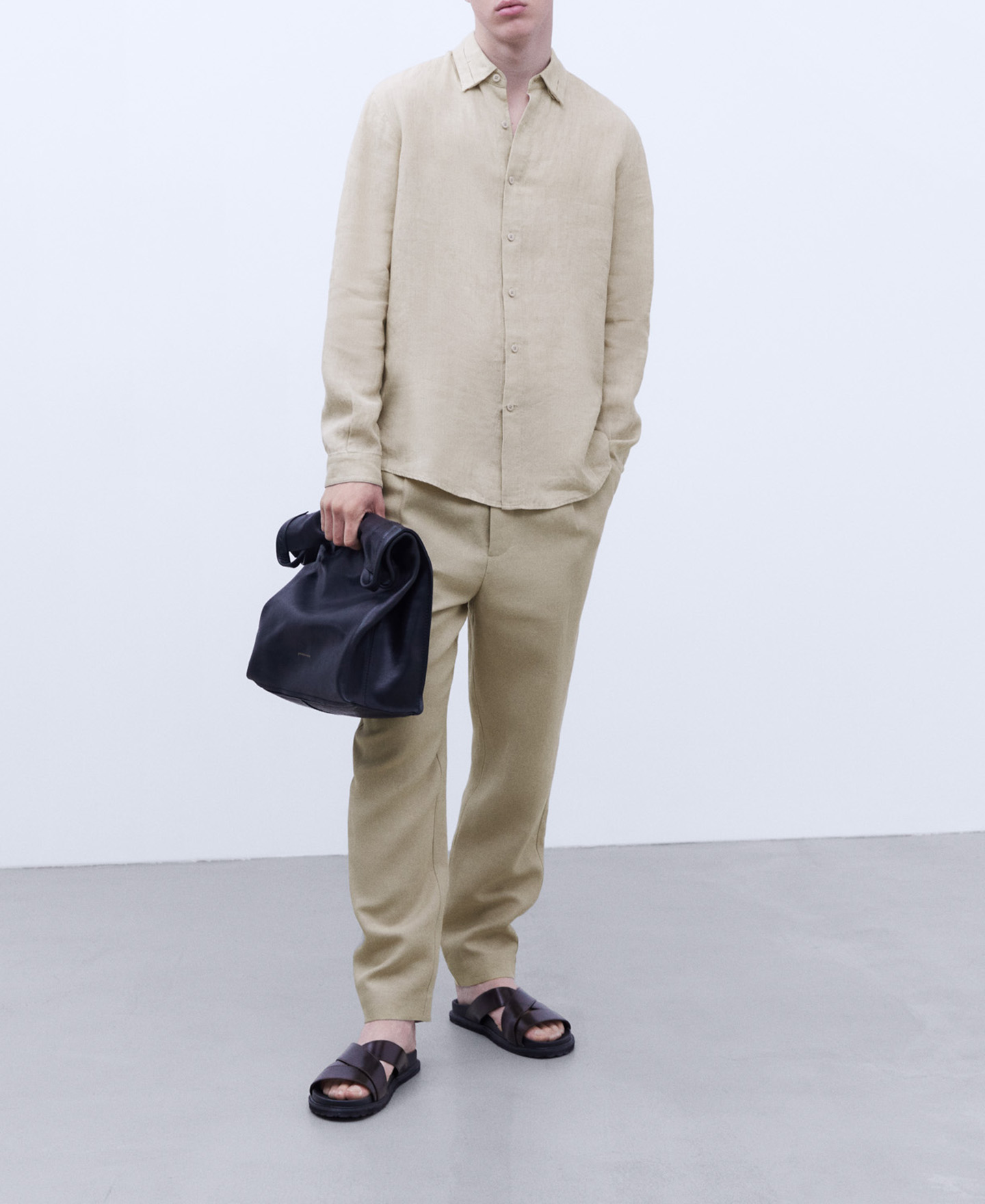 European linen straight trousers image number 1