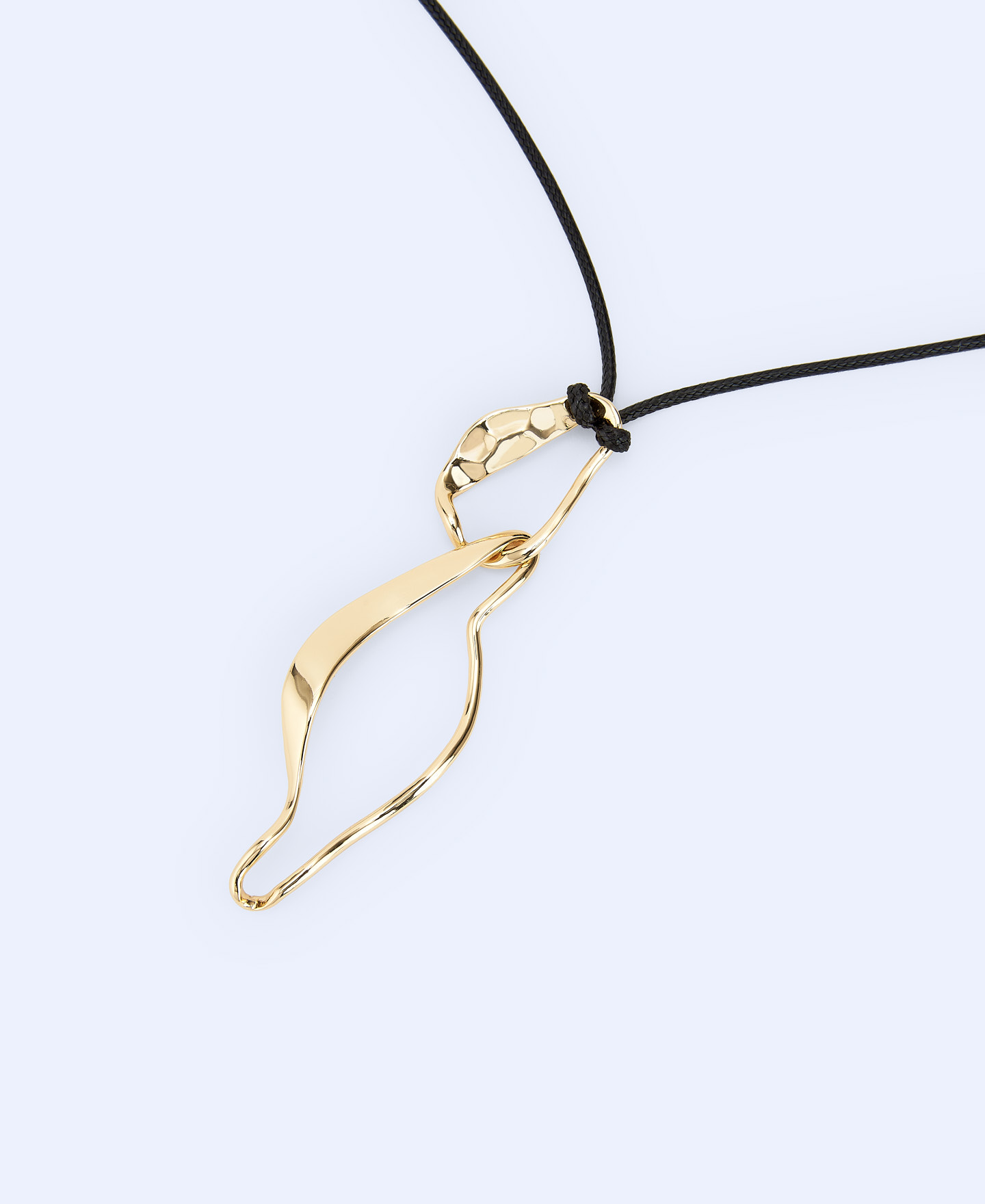 Metal silhouette pendant image number 1