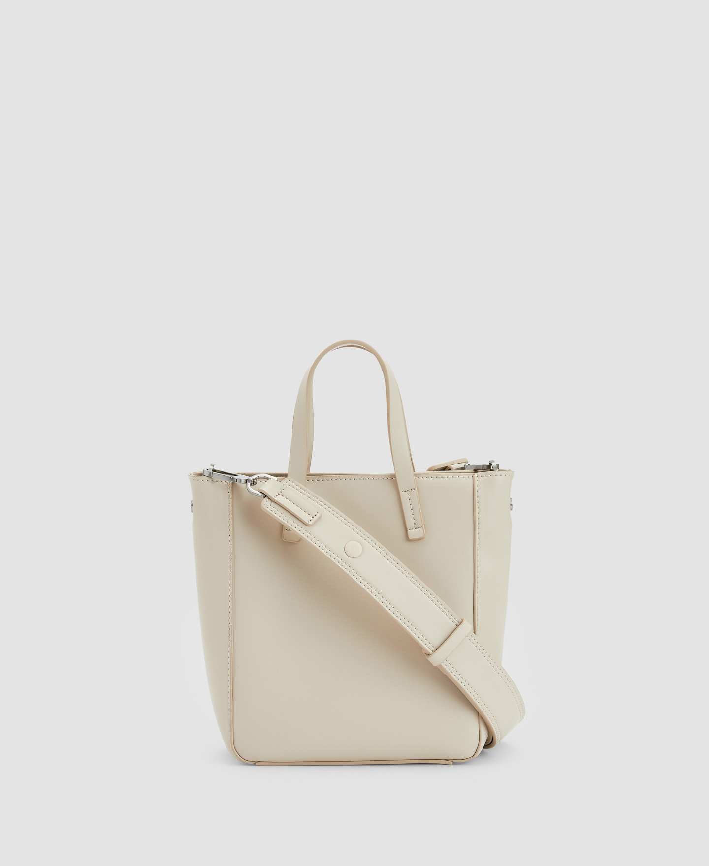 Mini shopper en materiales reciclados image number 1