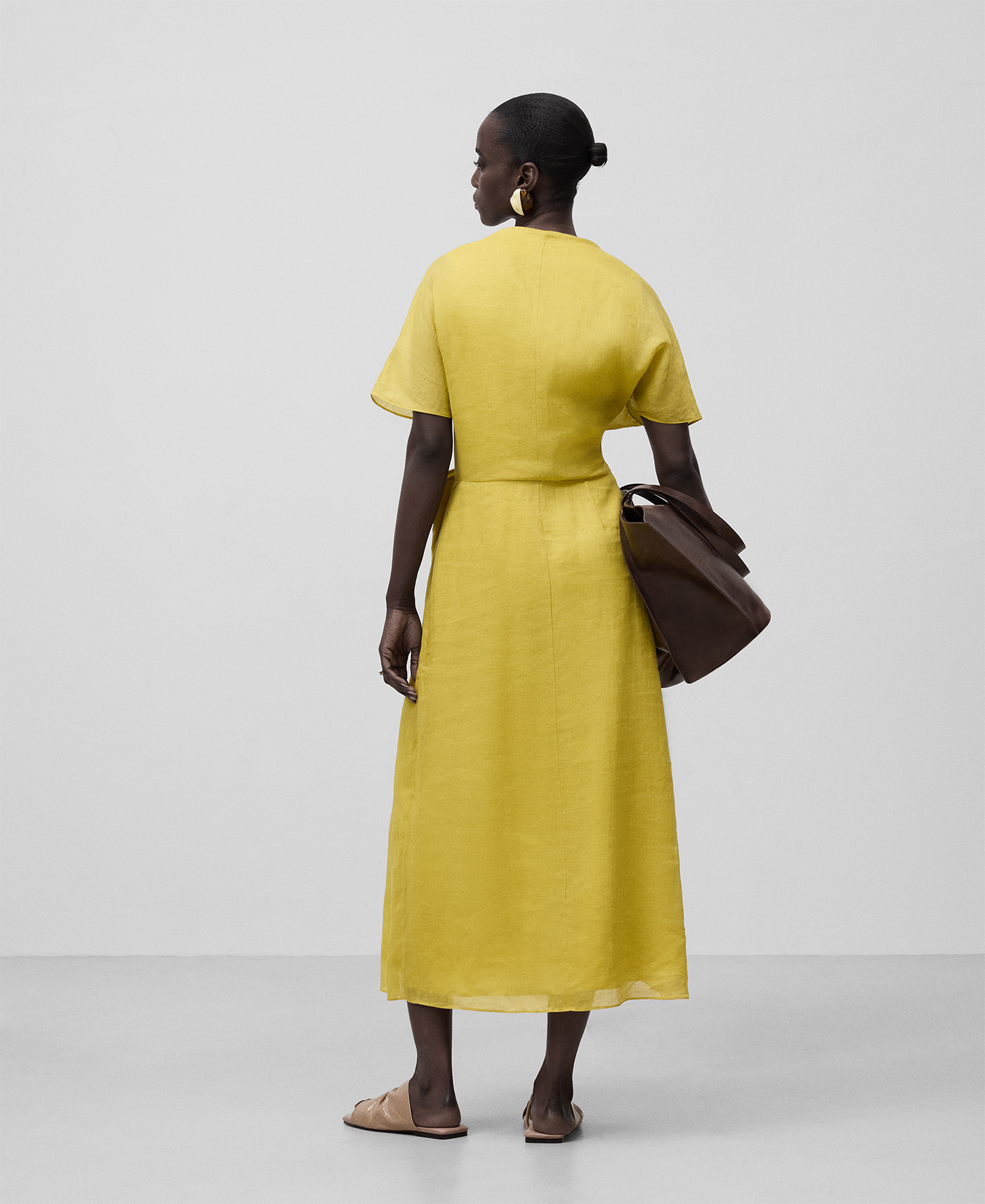 Ramie midi dress with bow woman image number 2