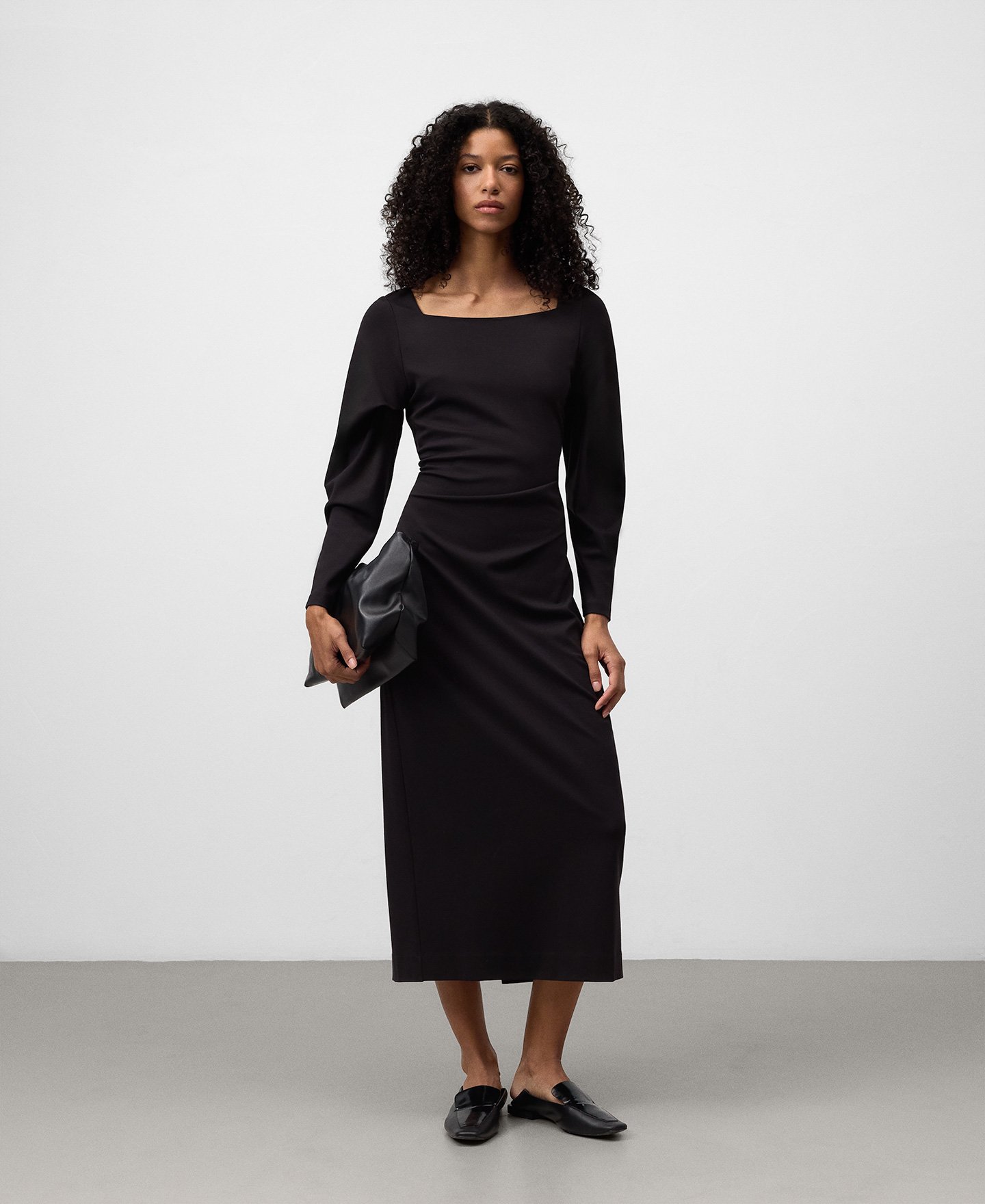 Tailliertes, drapiertes Kleid für Damen image number 1