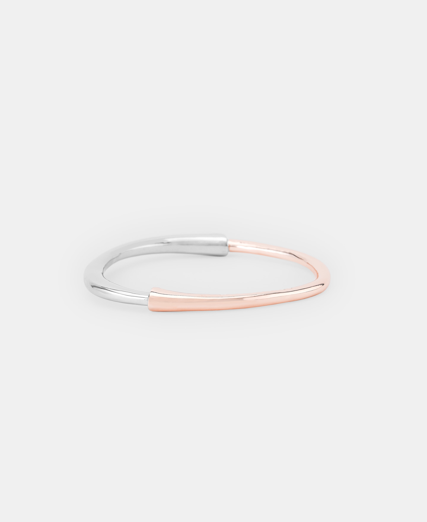Glossy double ring bracelet image number 2