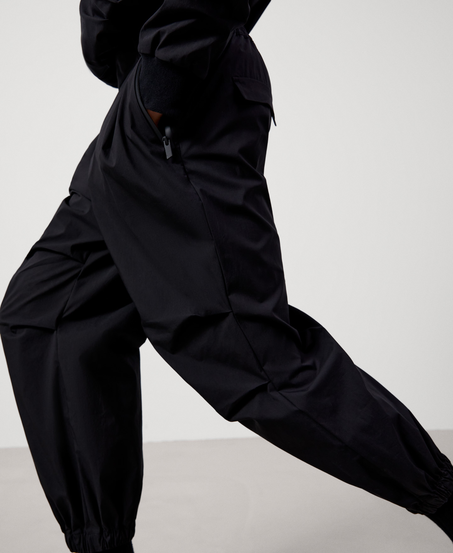 Organic cotton trousers image number 3