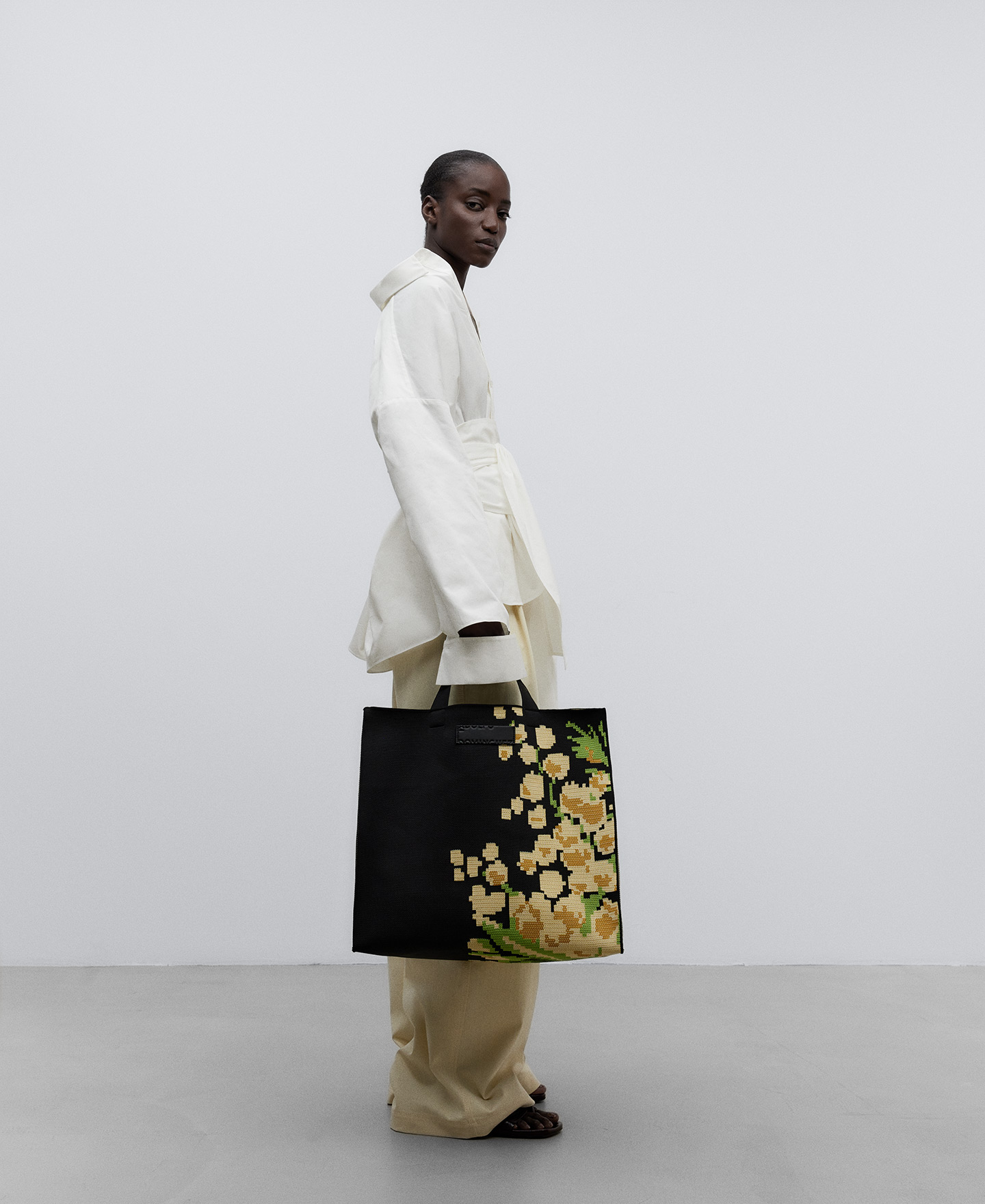 Printed knit maxi shopper bag woman image number 4