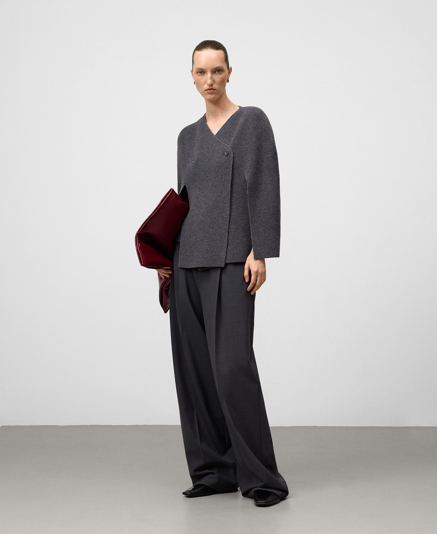 Merino wool wrap cape woman image number 1