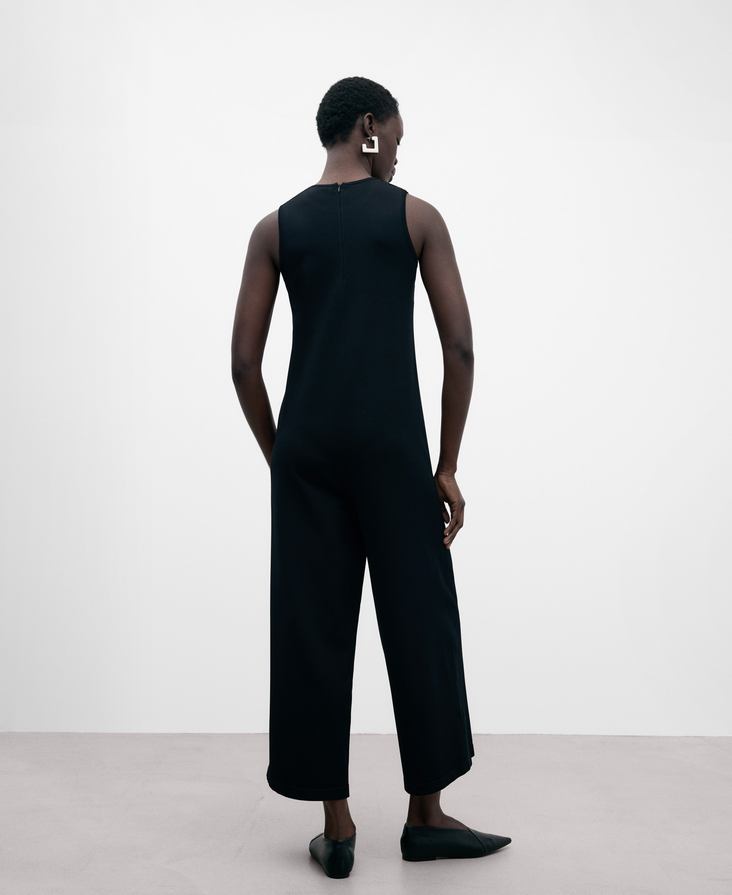 Black cerrojillo knitted jumpsuit woman image number 2