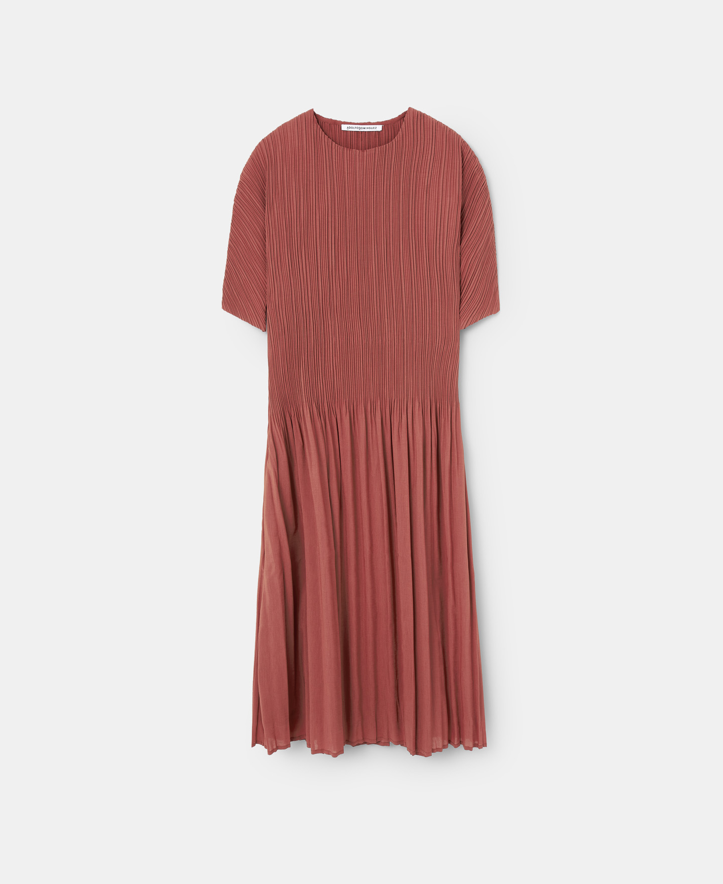Crinkle midi dress with crew neckline image number 4