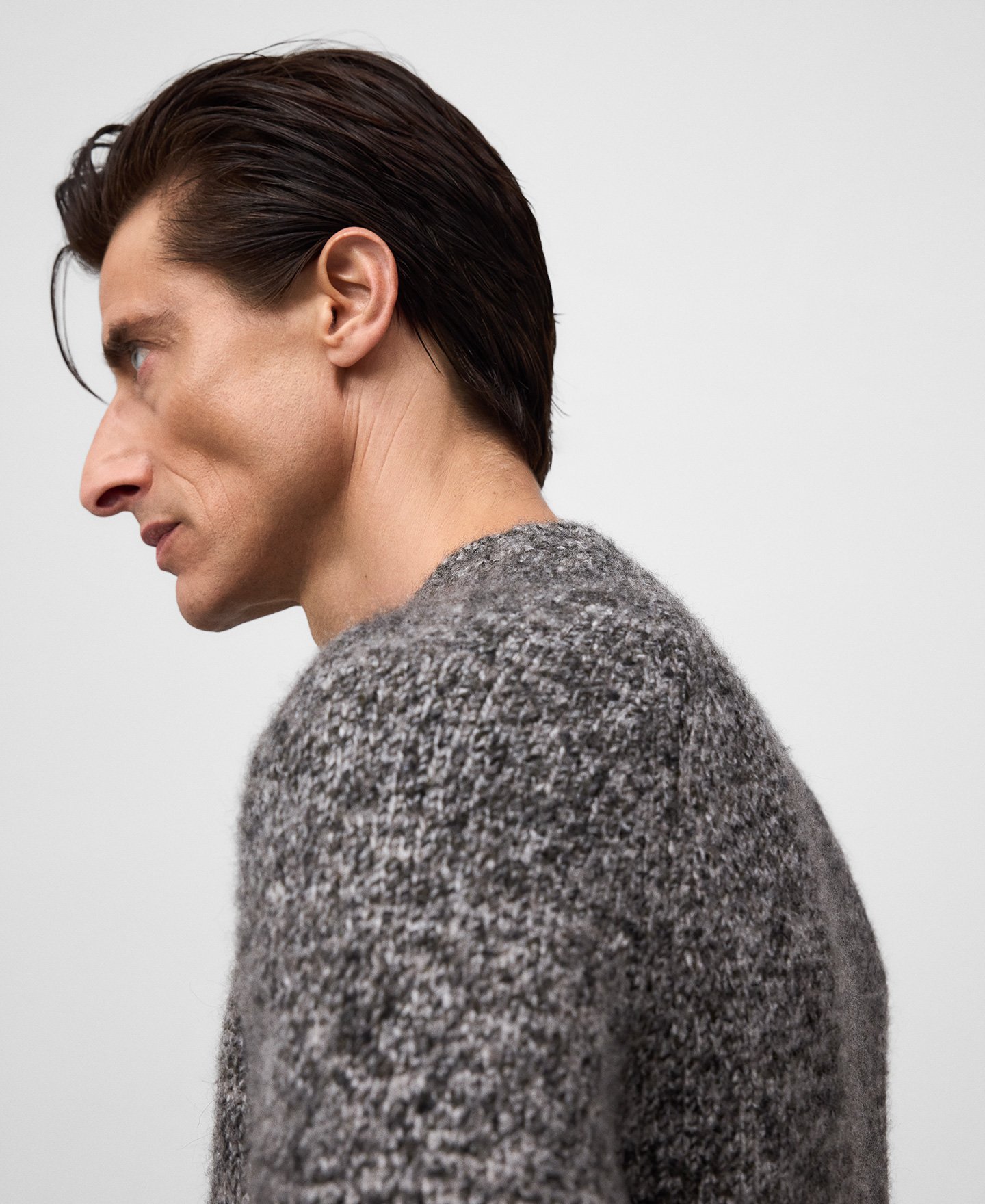 Crew collar melange knit sweater man image number 3