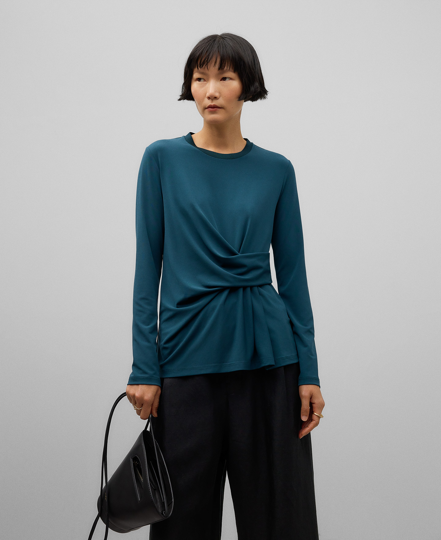 T-shirt drapé femme image number 0