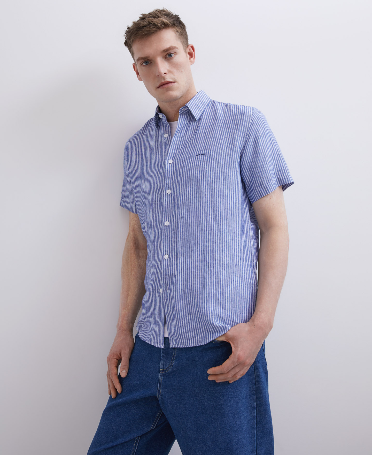 Camisa de lino con rayas image number 1