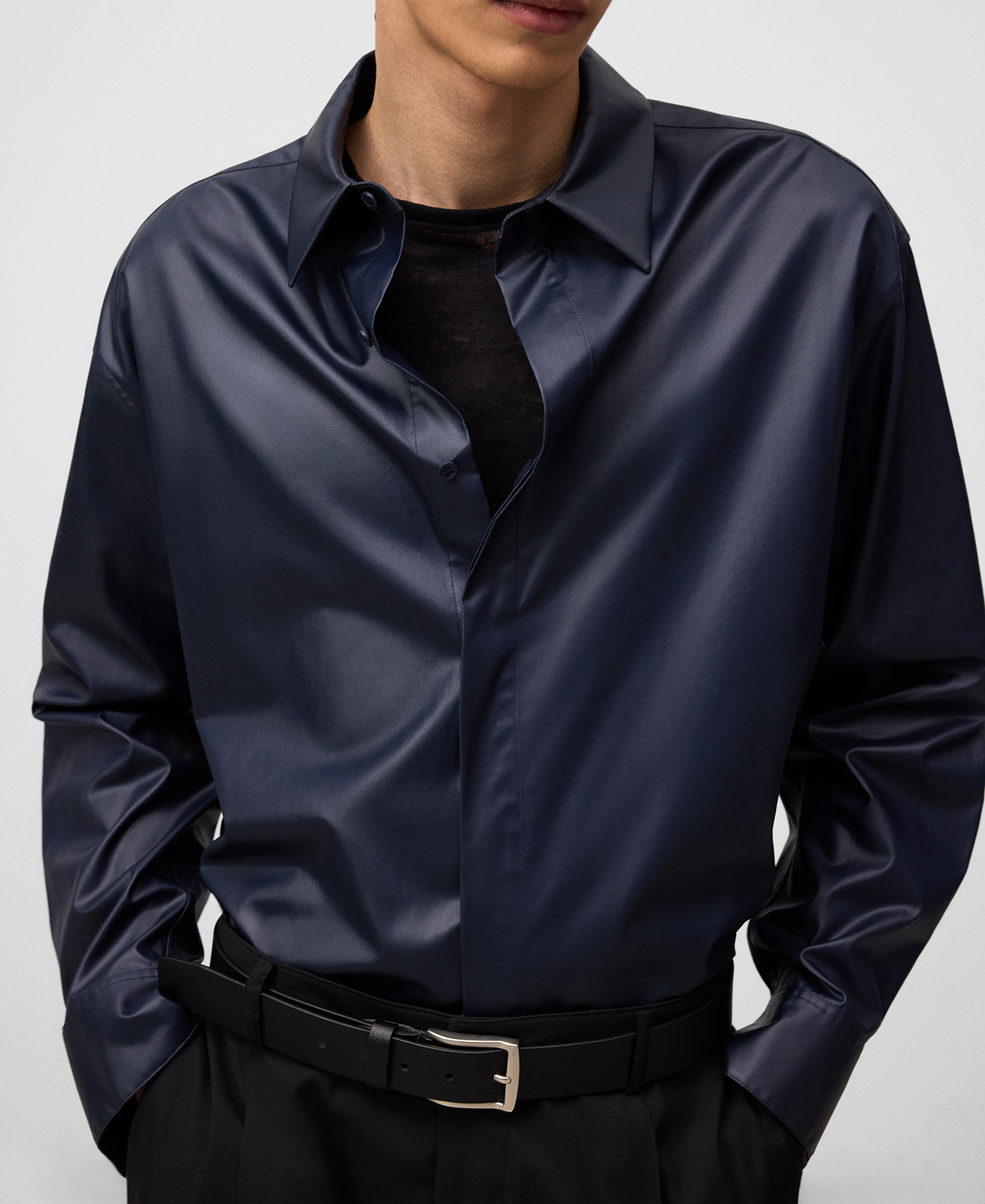 Navy blue oversize shirt man image number 3