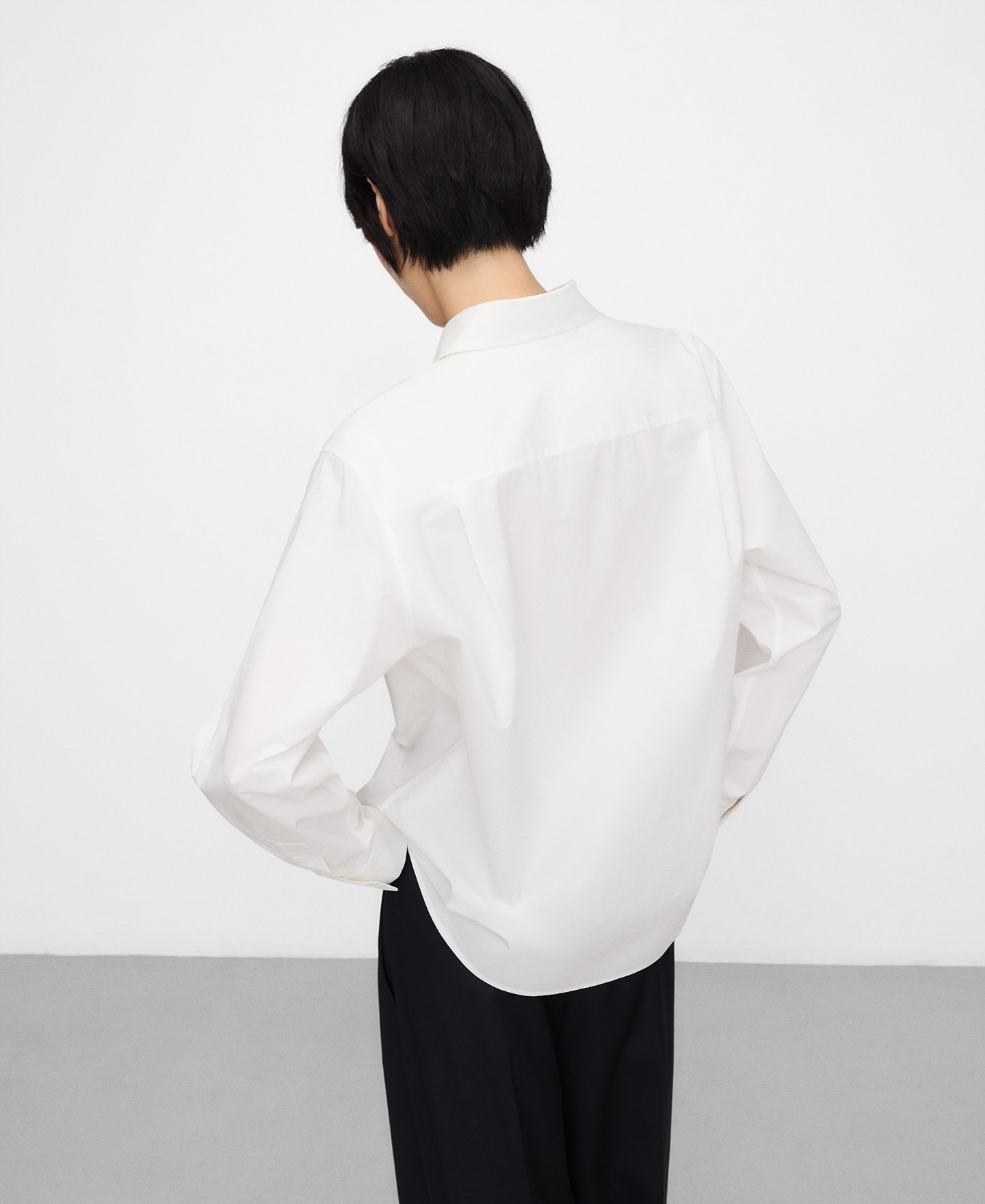 Cotton spread collar shirt woman image number 2