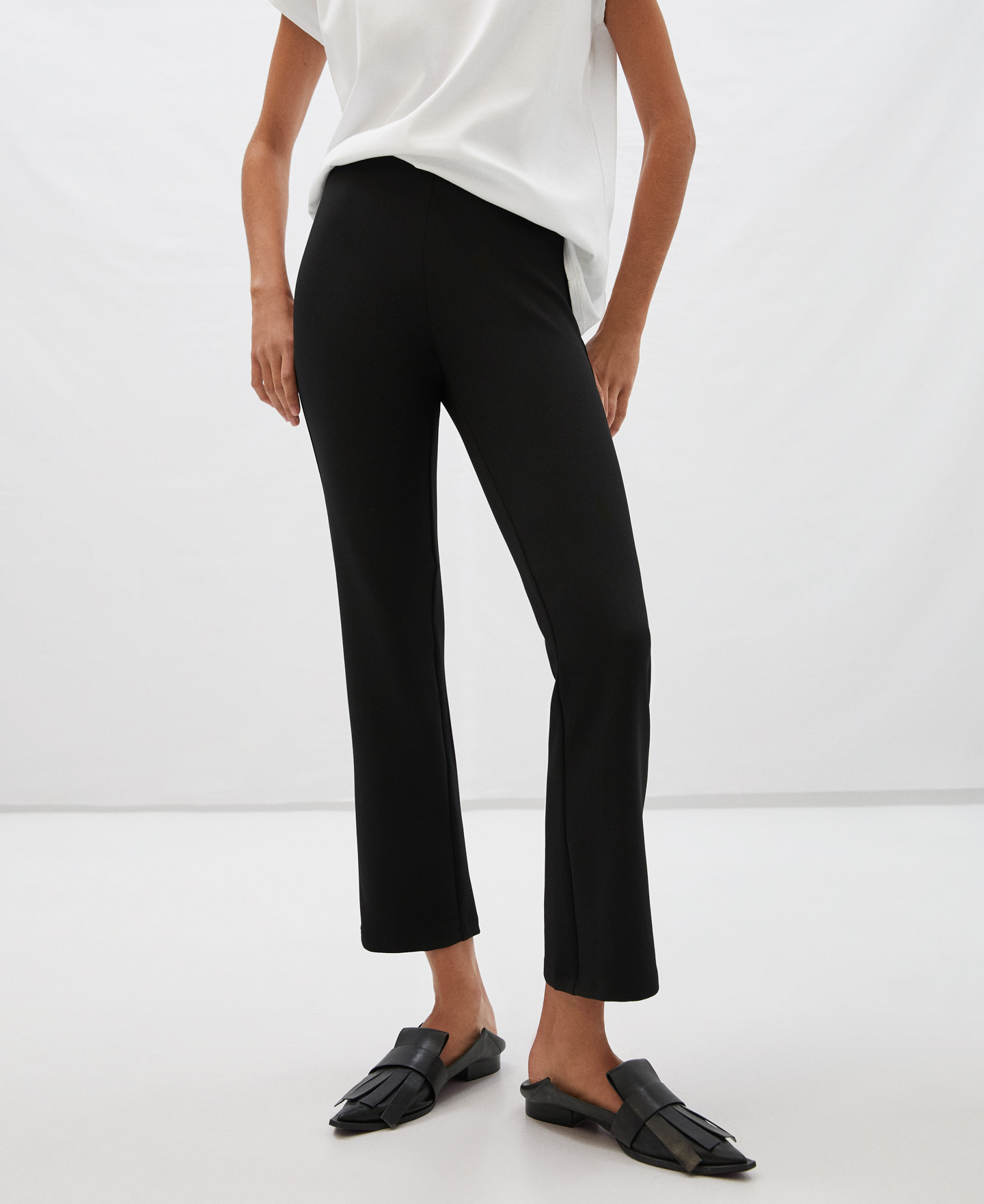Elastic ankle length trousers image number 0