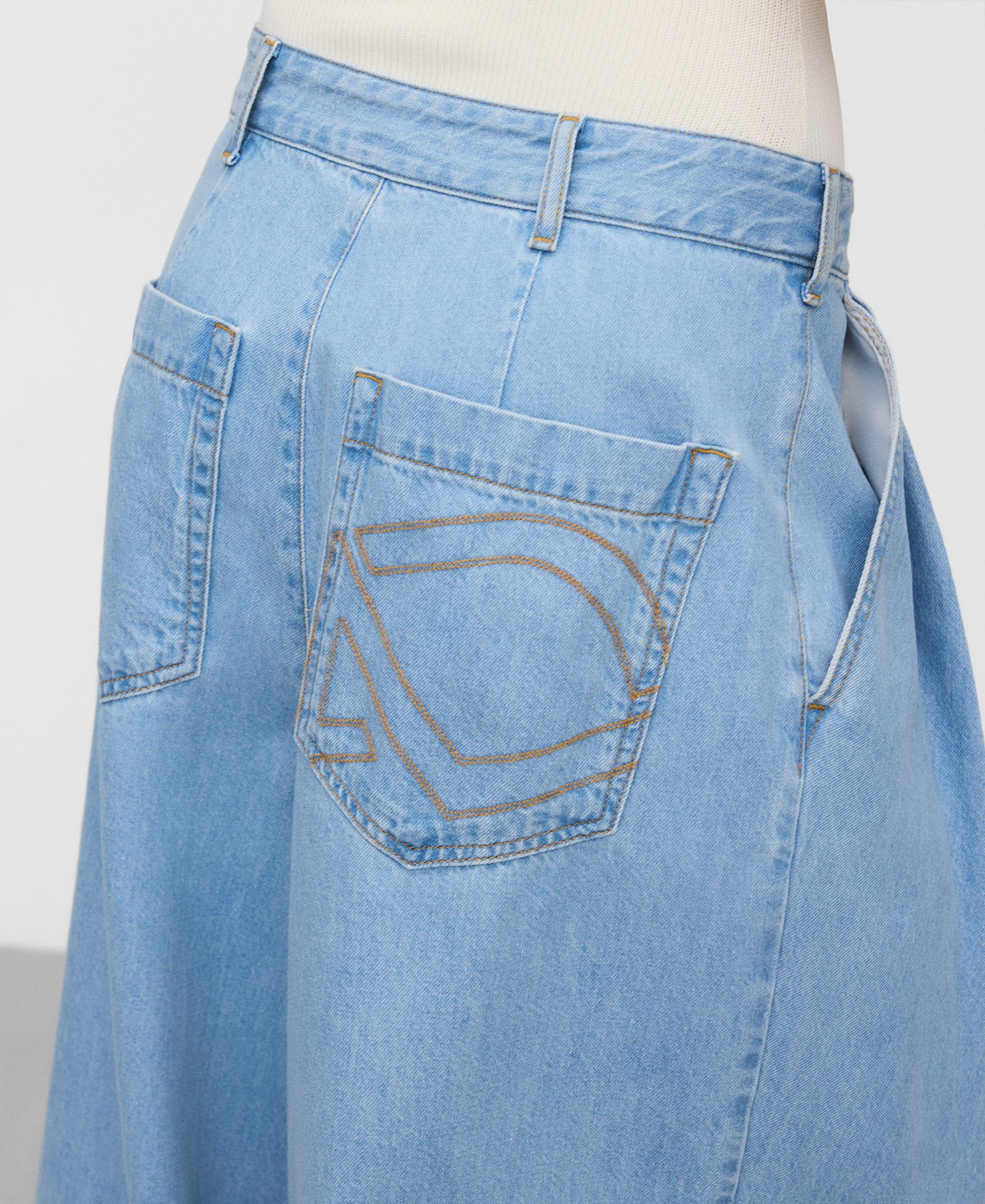 Pantal&oacute;n baggy cruzado denim algod&oacute;n image number 3