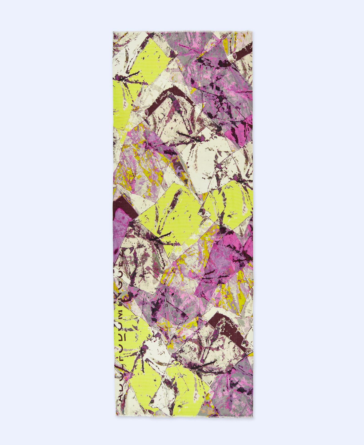 Chal estampado en modal image number 0