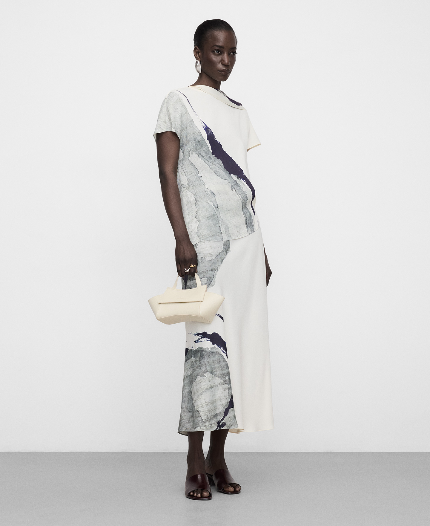 Asymmetric printed top with scarf image number 1