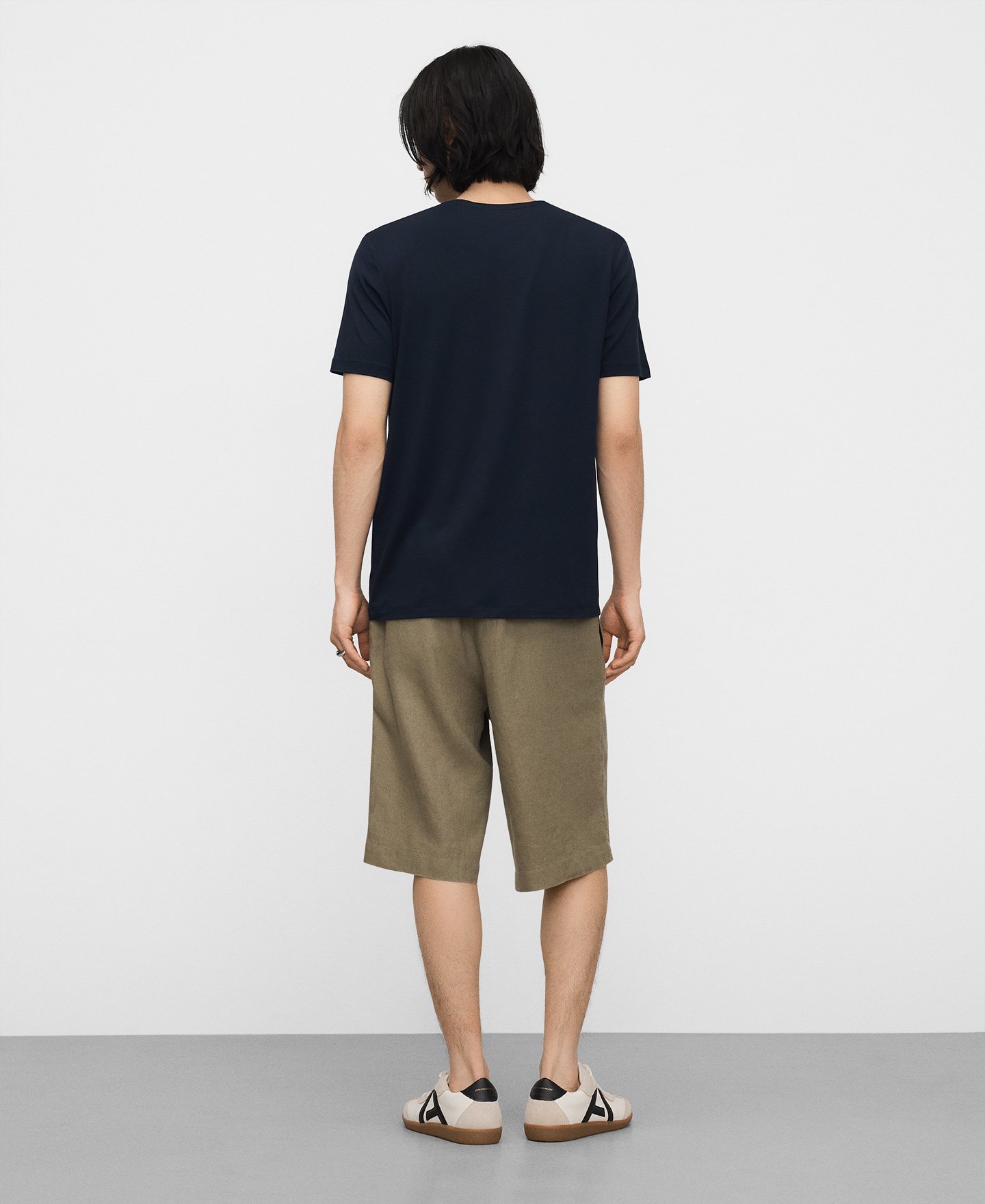 Bermuda pinzas lino europeo image number 2