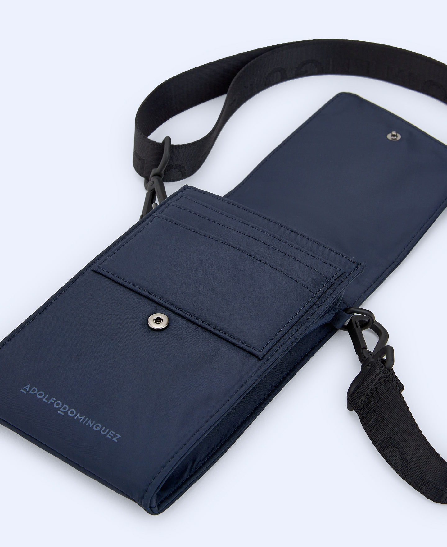 Recycled mobile phone holder carabiners image number 2