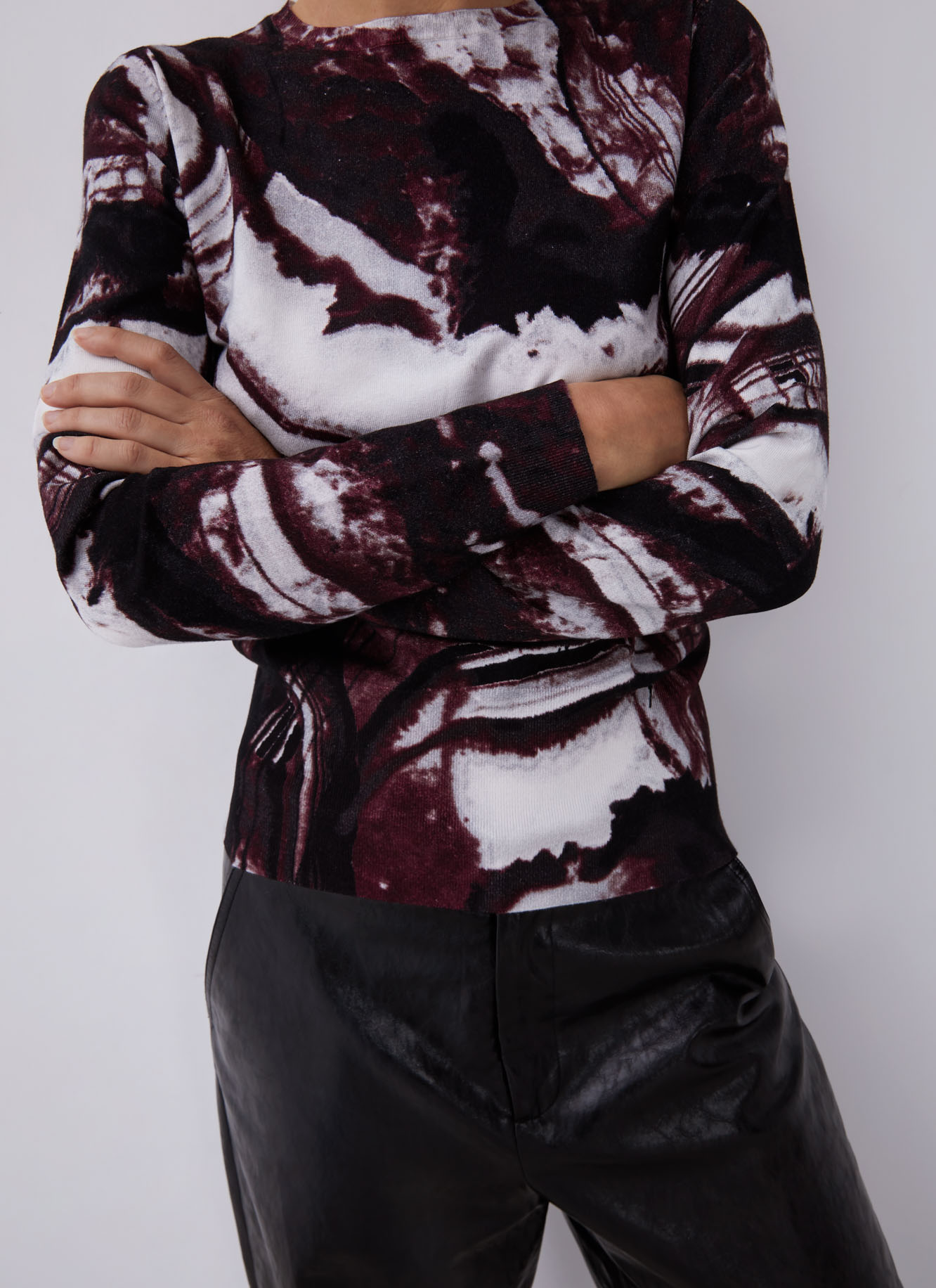 Printed sweater with crew collar image number 2