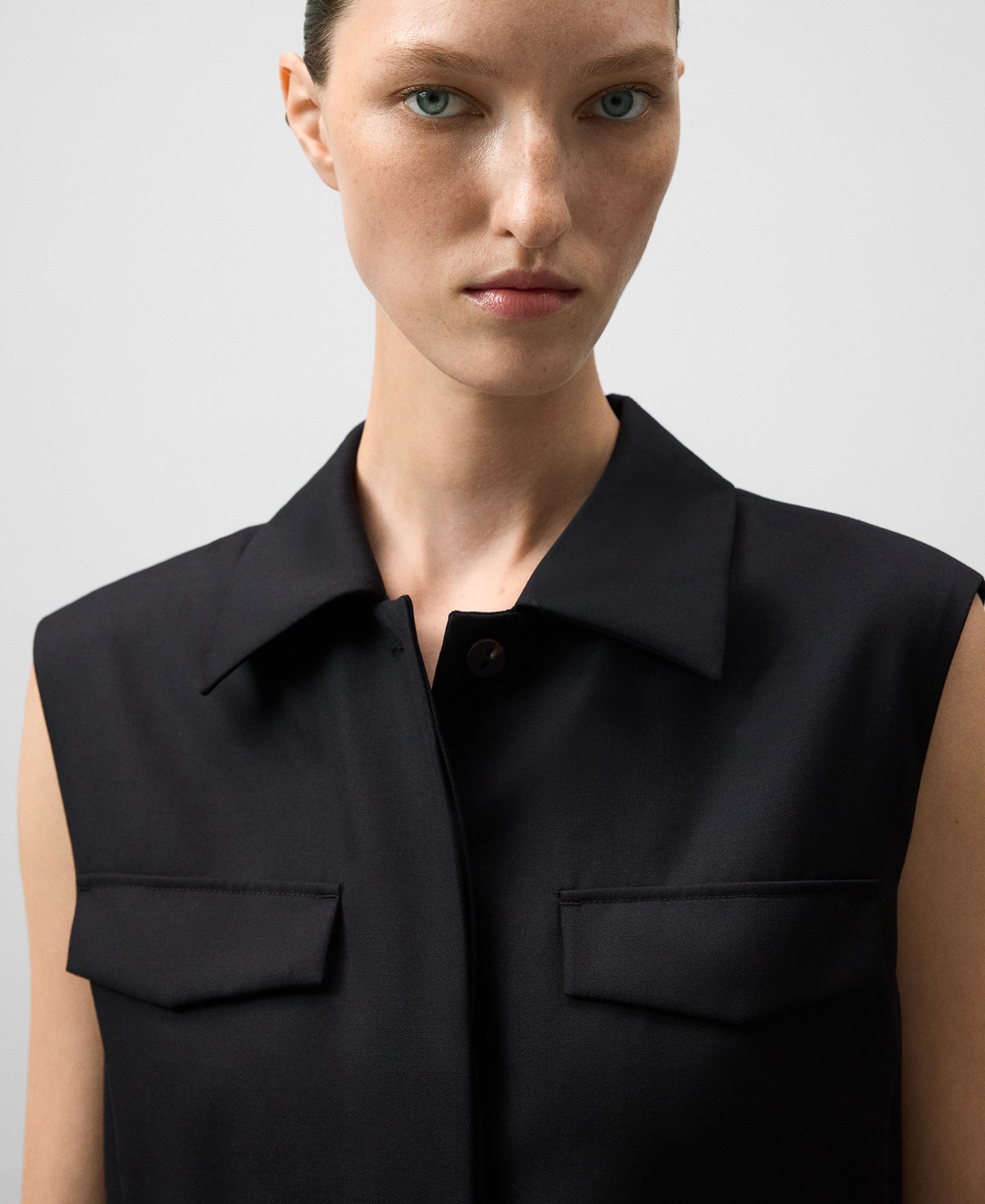 Chaleco cargo mujer image number 3