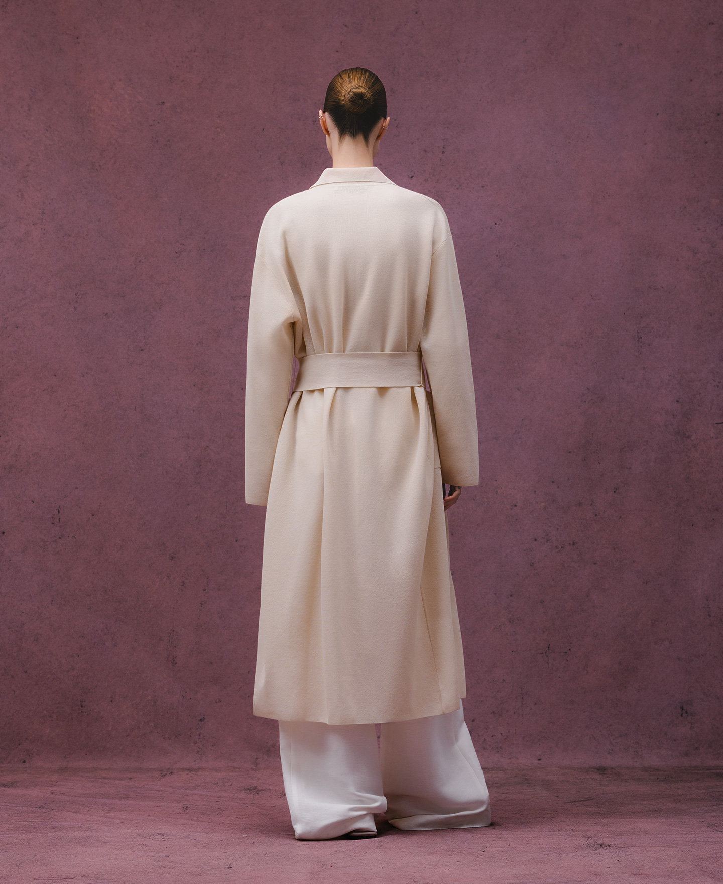 Chaqueta larga punto mujer image number 4