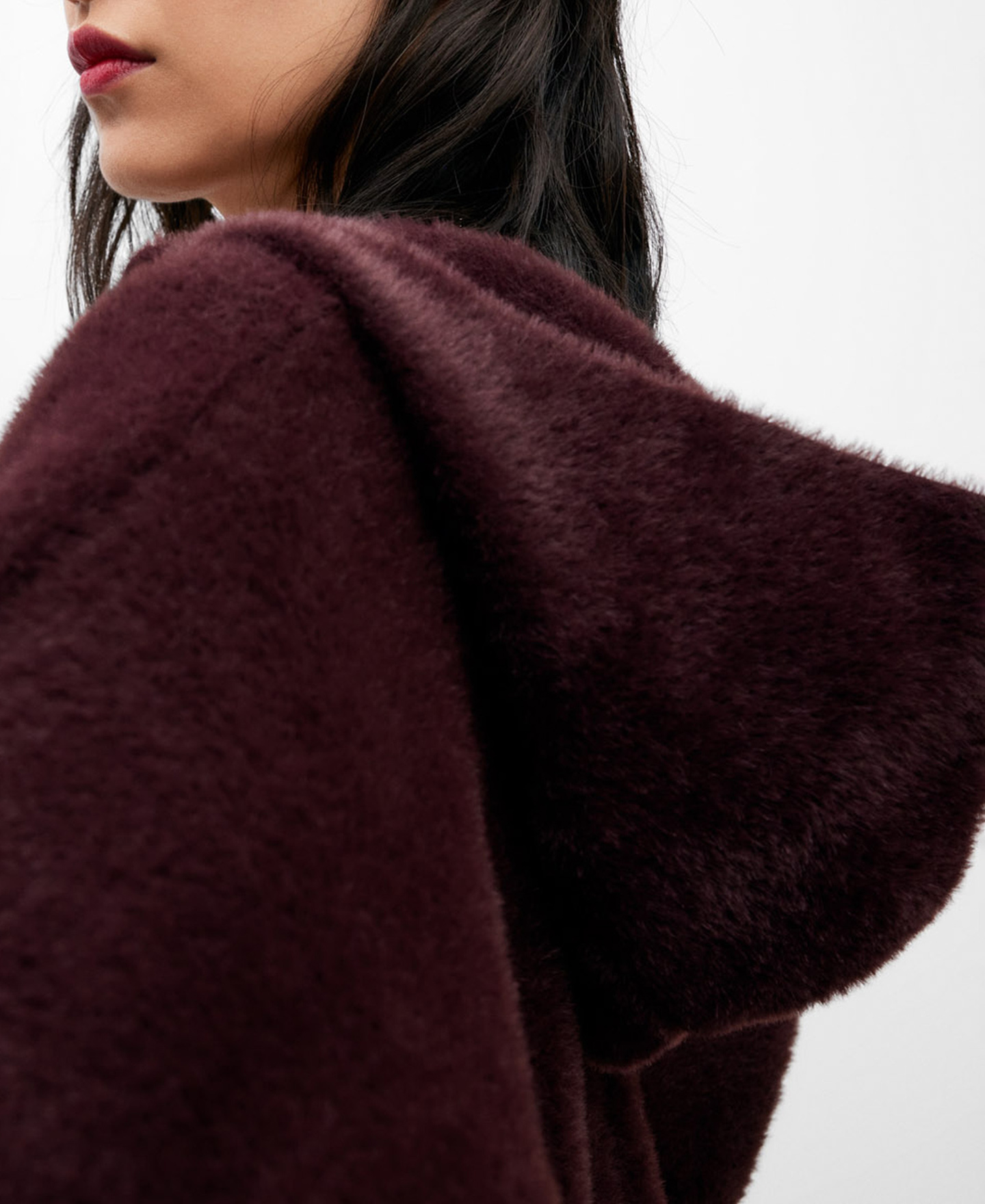 Burgundy fleece hoodie for women image number 3