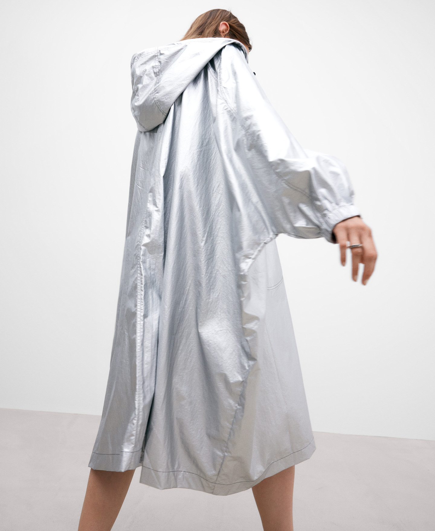 Nylon windproof coat image number 2