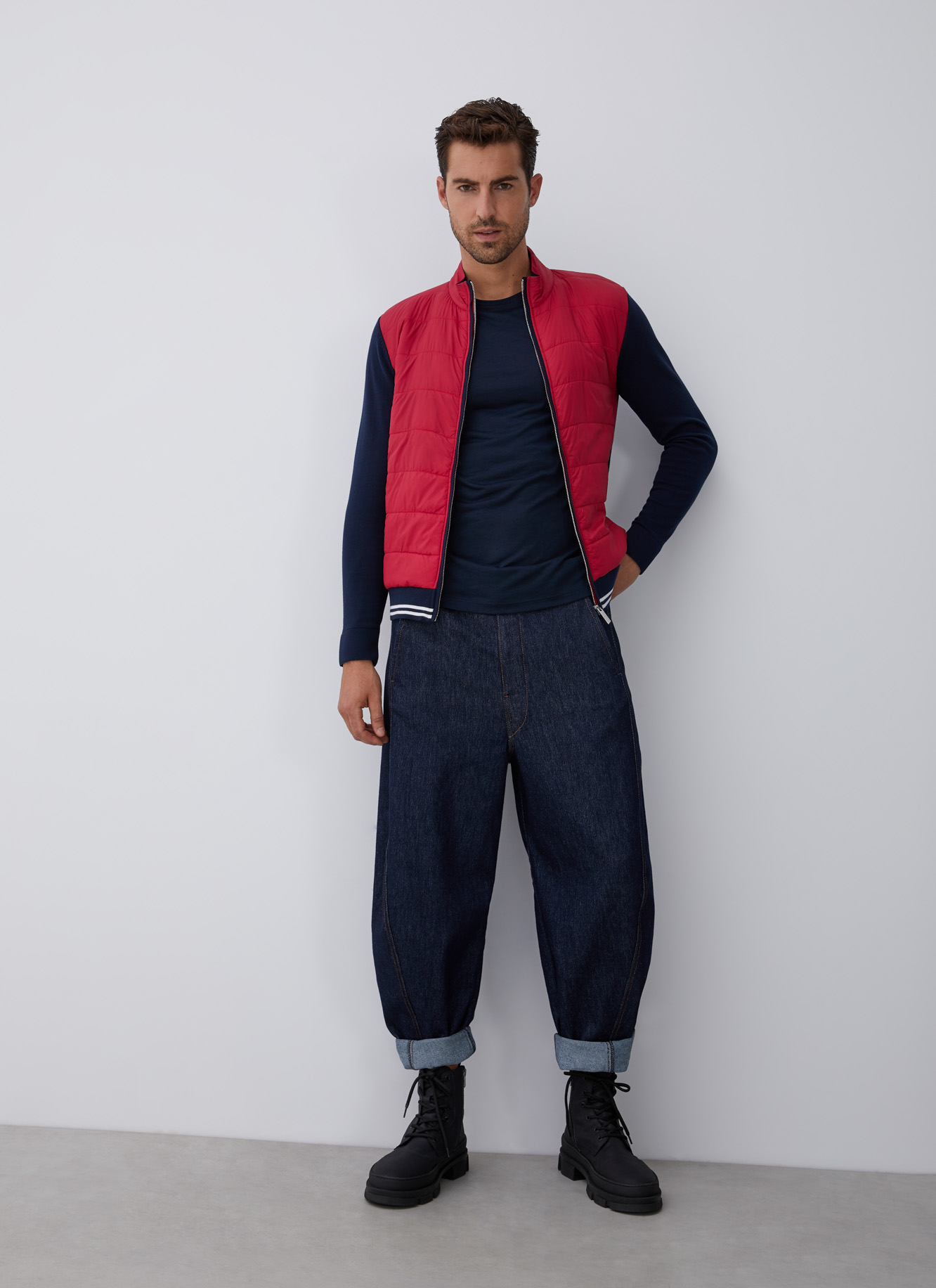 Cardigan with padded front image number 5