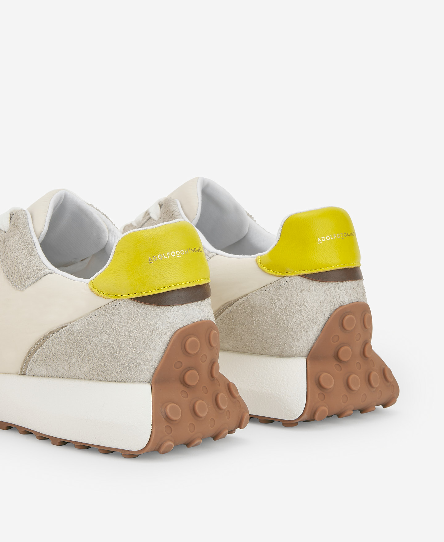 Nylon and leather running shoes image number 2