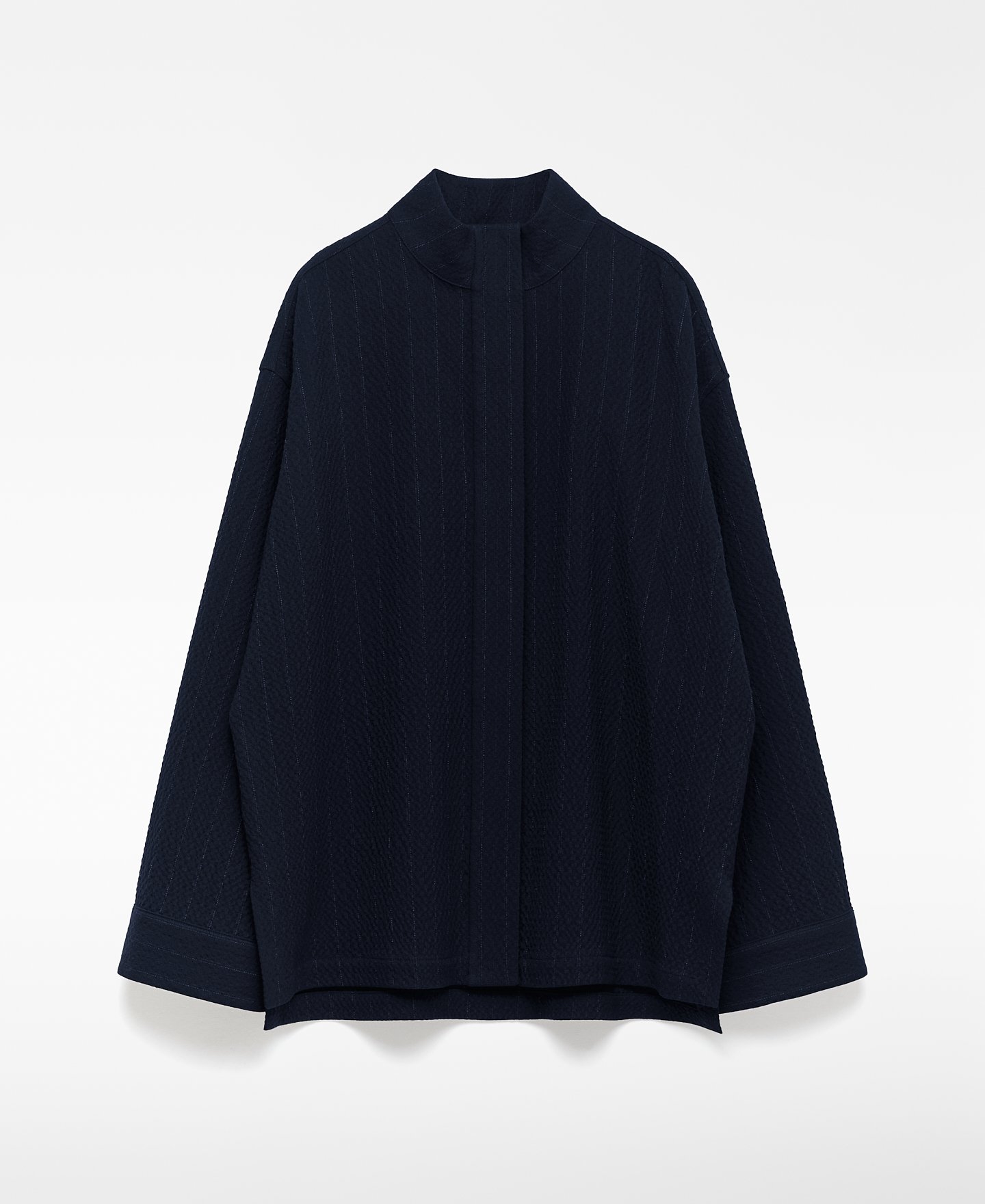 Sobrecamisa boxy fit rayas mujer image number 0