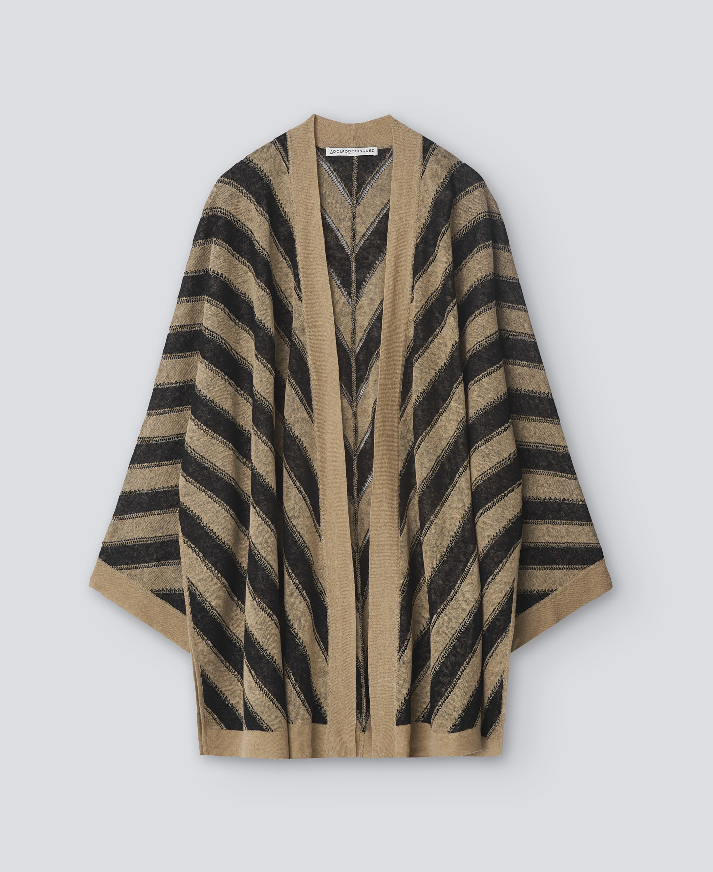 Diagonal striped knit jacket woman image number 4