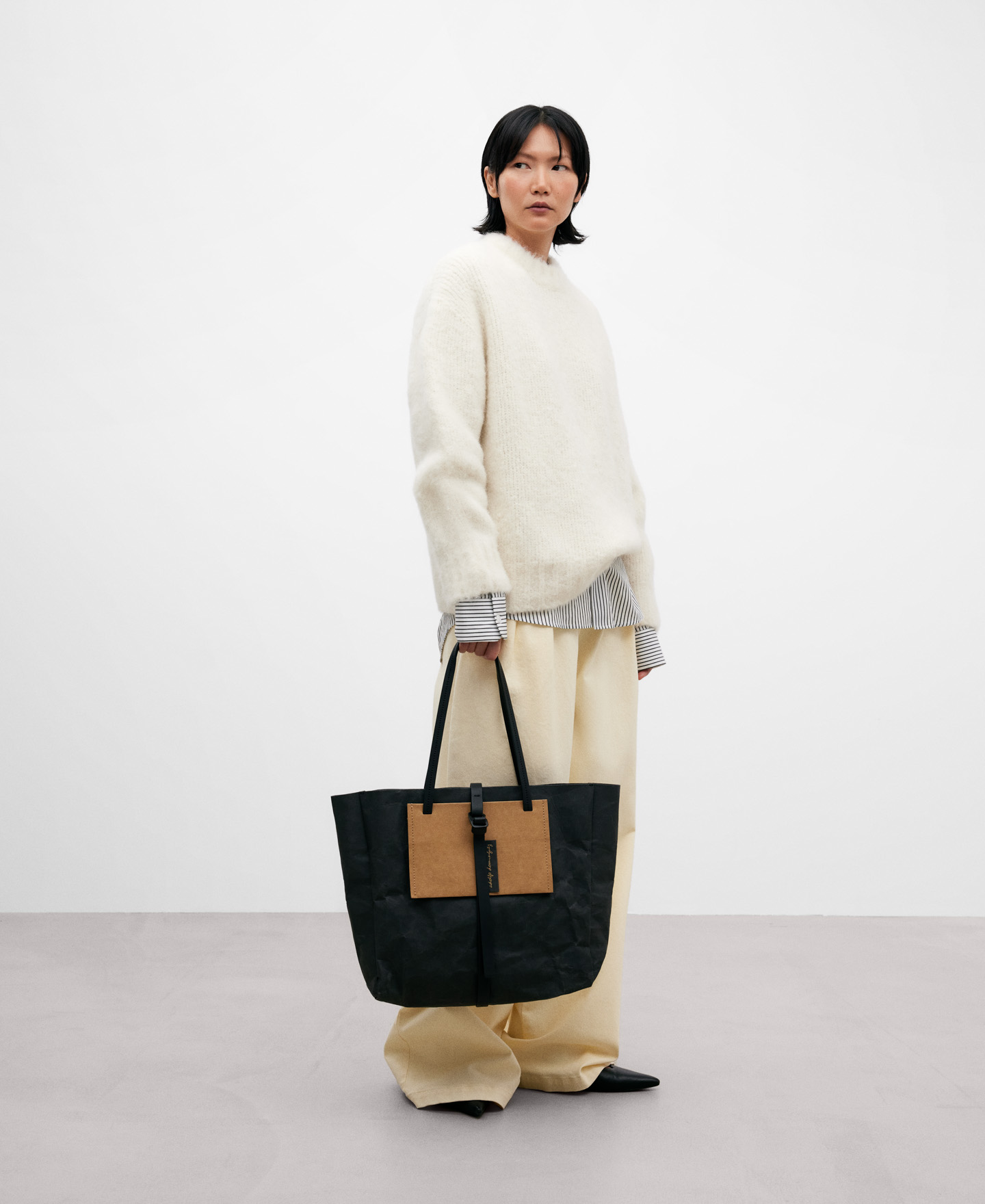 Shopper horizontal en papel impermeable image number 4