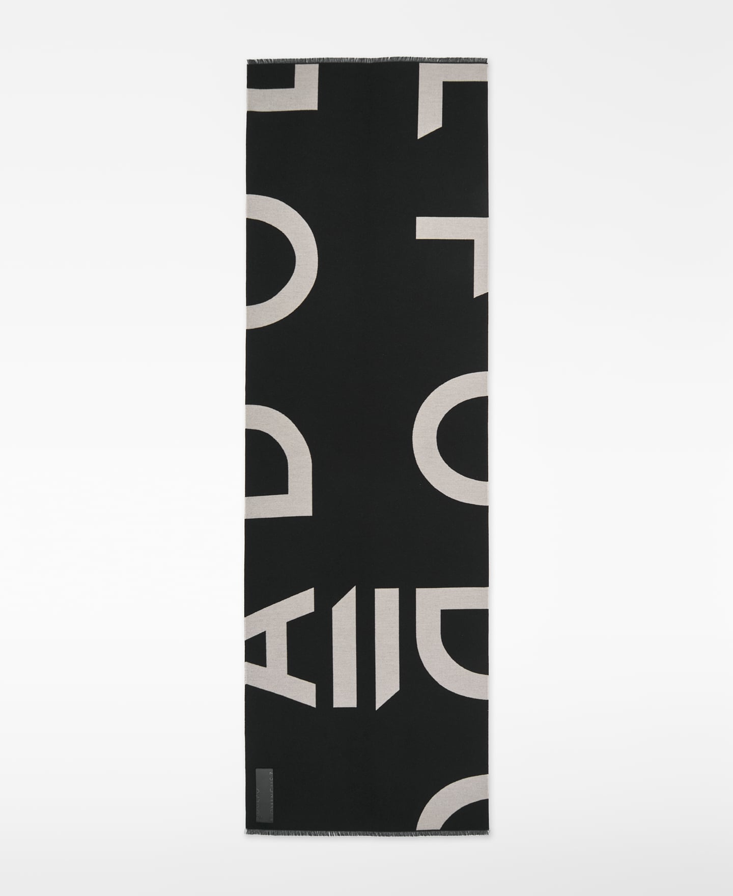 Jacquard maxi logo scarf image number 0