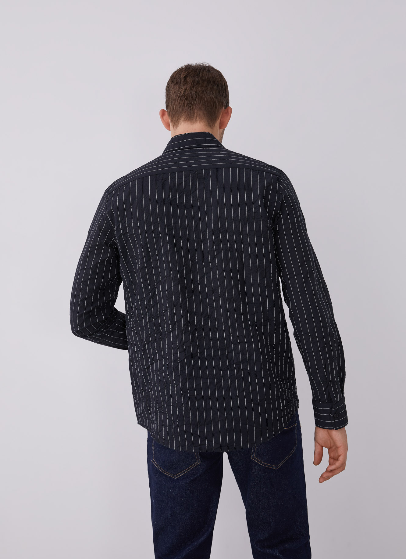 Contrasting striped shirt image number 1