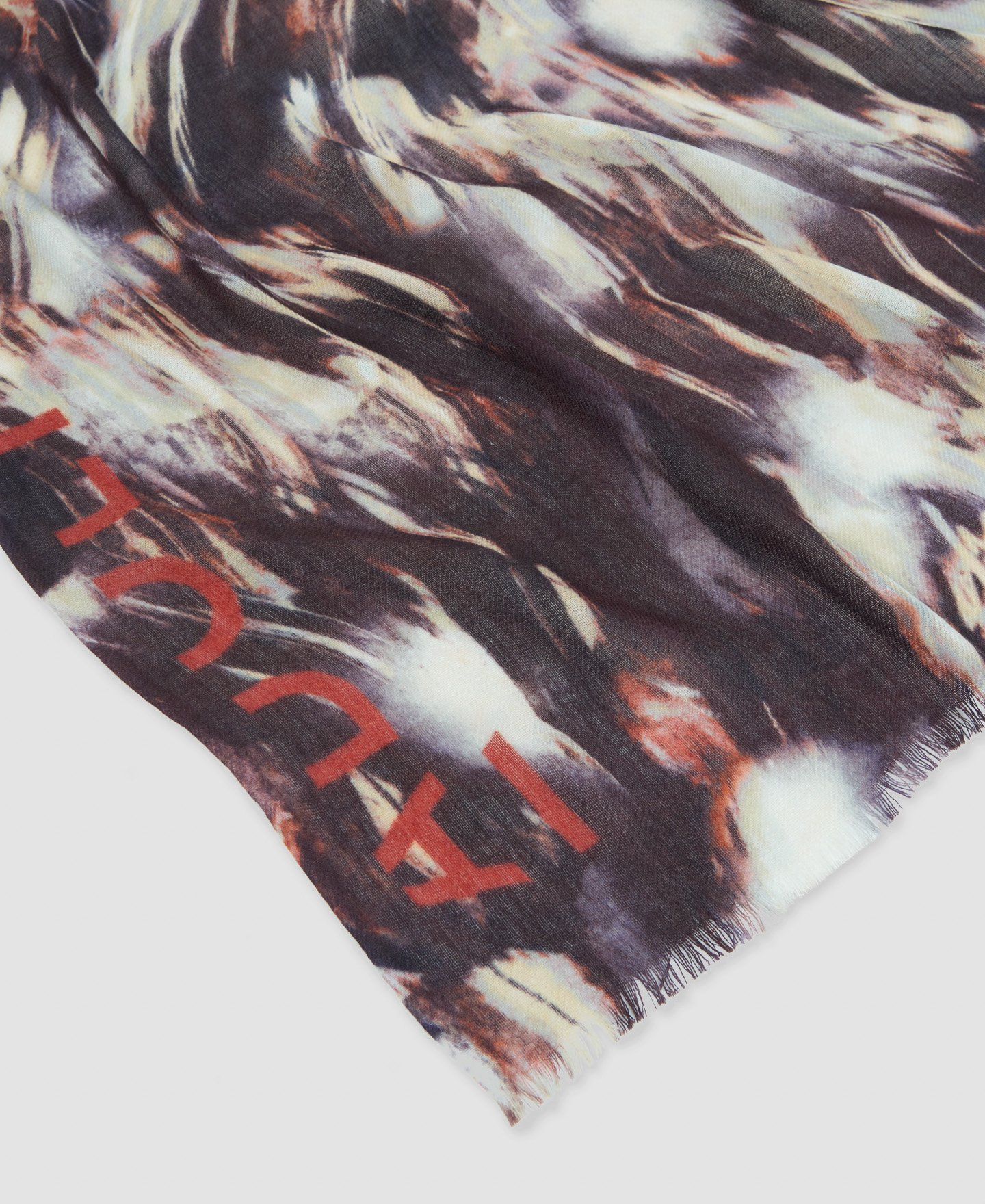 Modal and merino wool Preform shawl image number 2