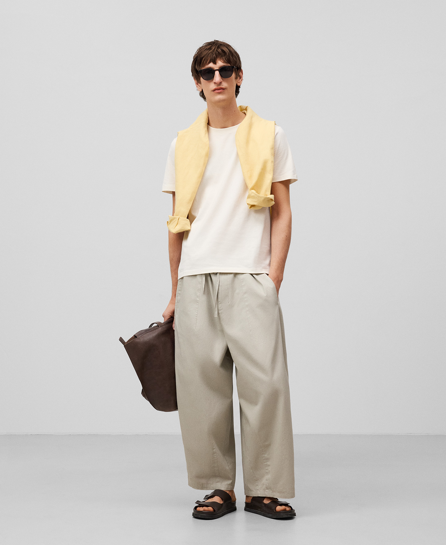 Regular fit cotton T-shirt man image number 1