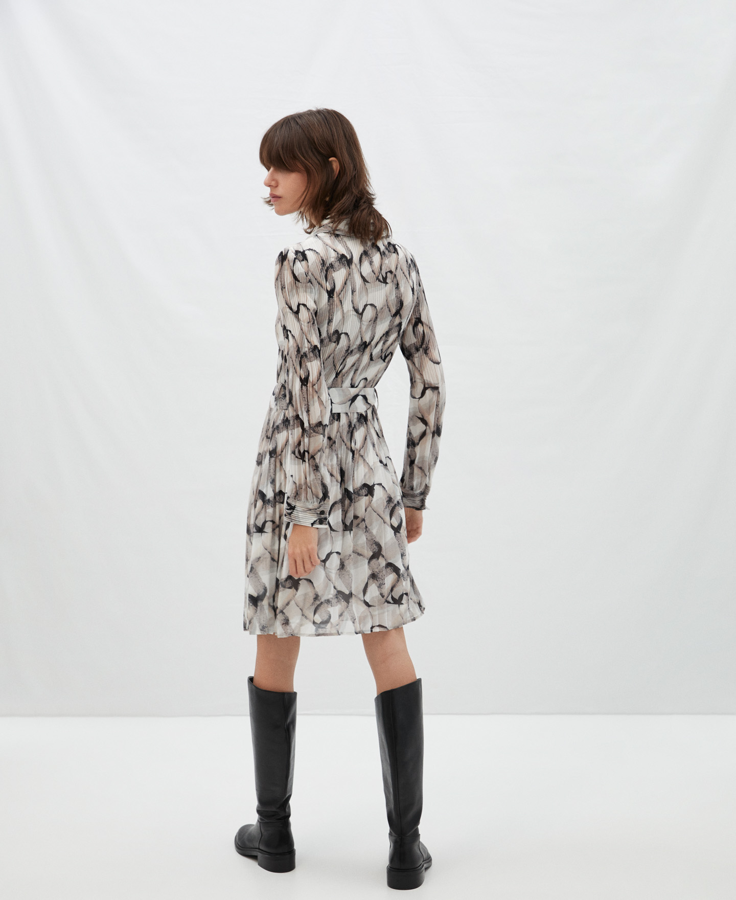 Crinkle print dress image number 2