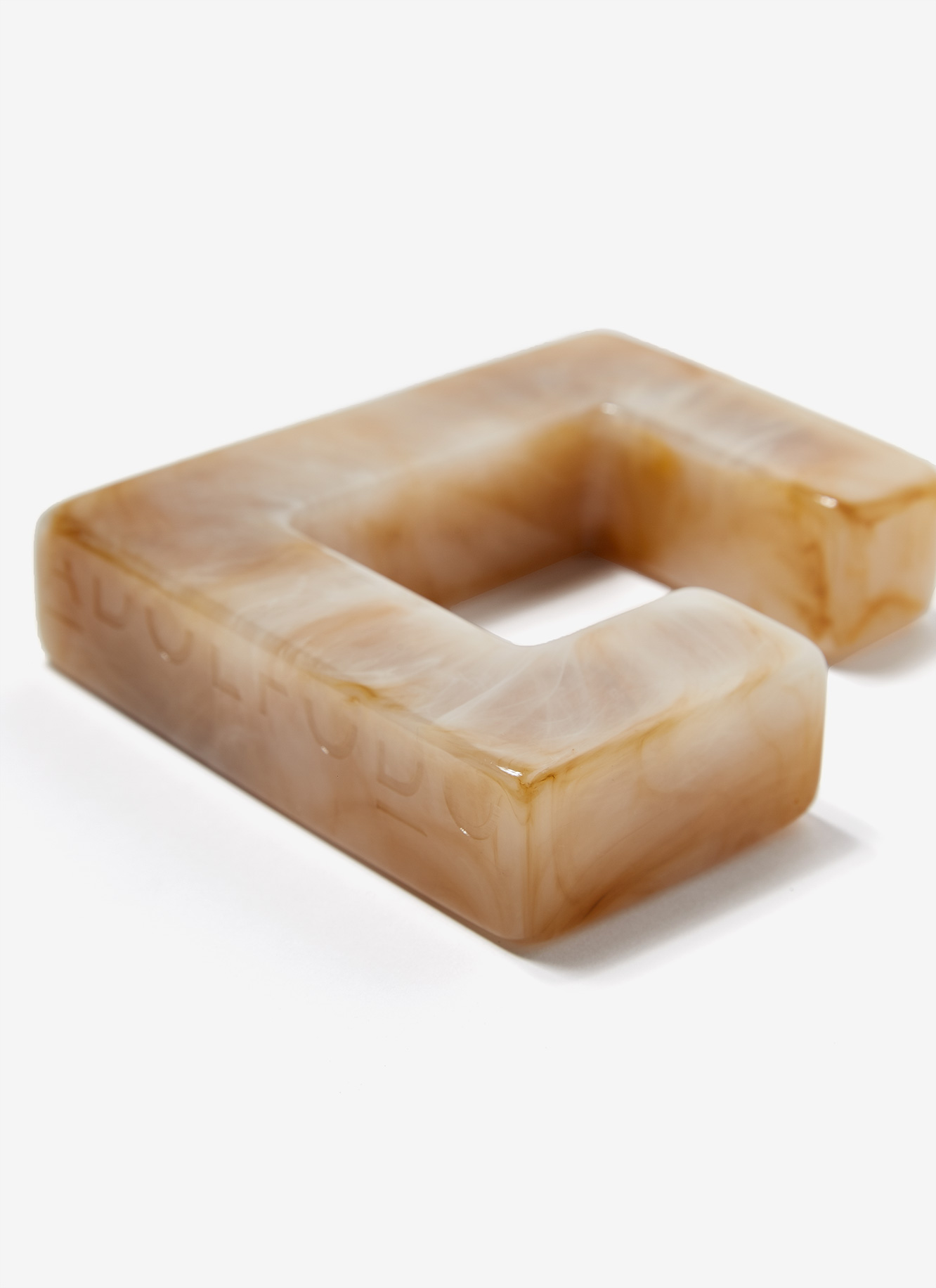 Squared resin maxi-bracelet image number 2