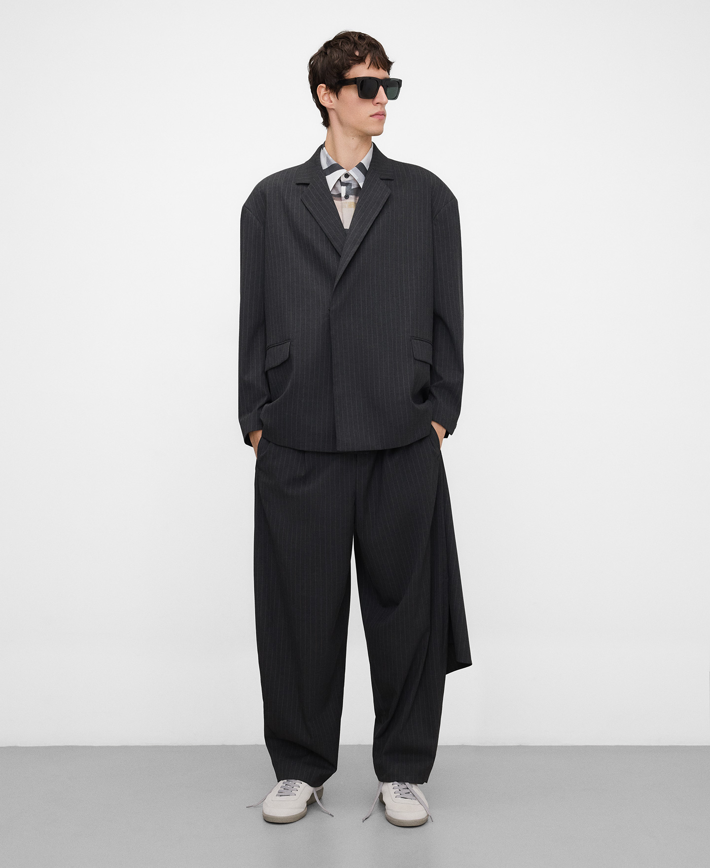 Blazer oversize rayas image number 1