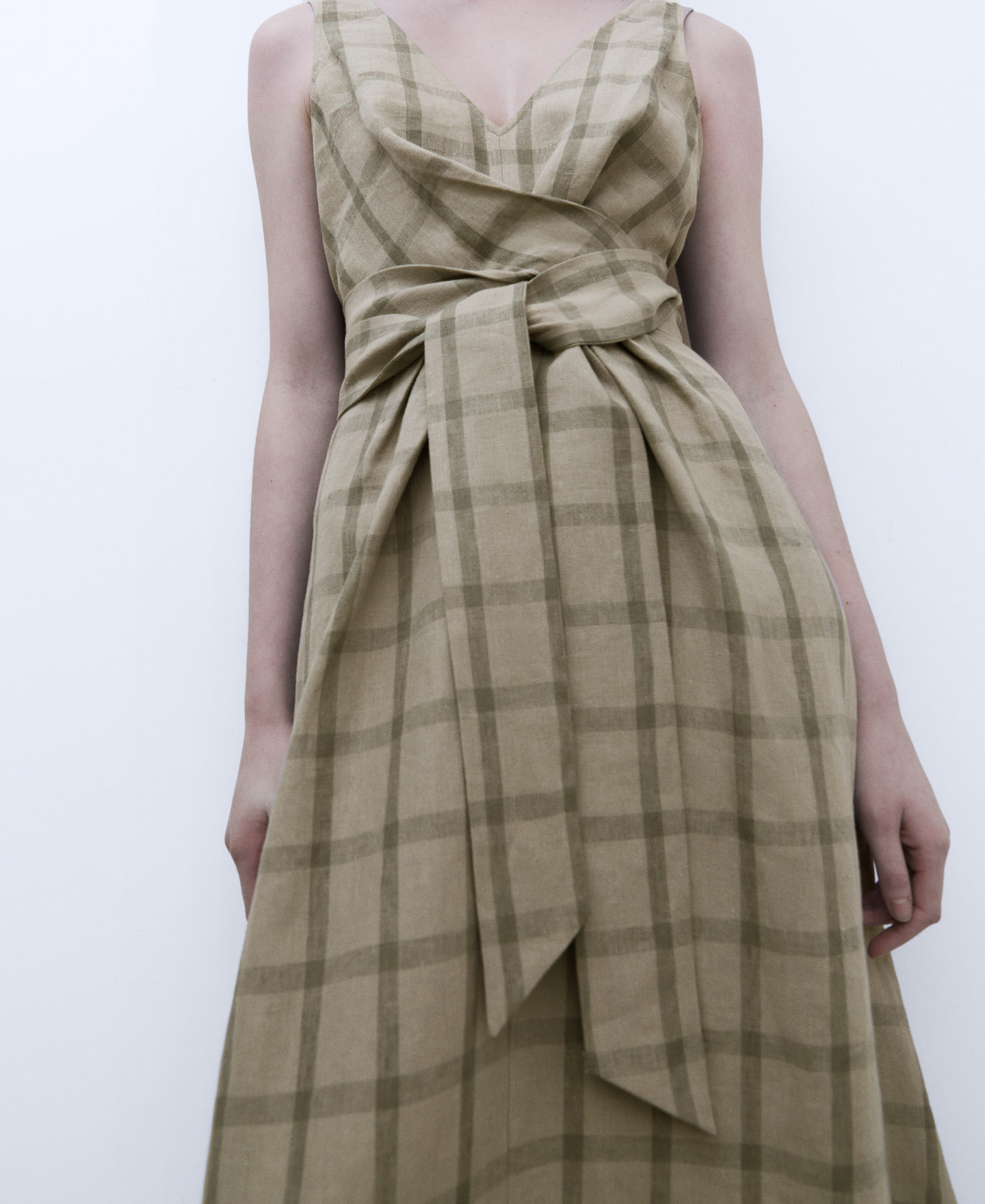 Straps dress check print image number 3