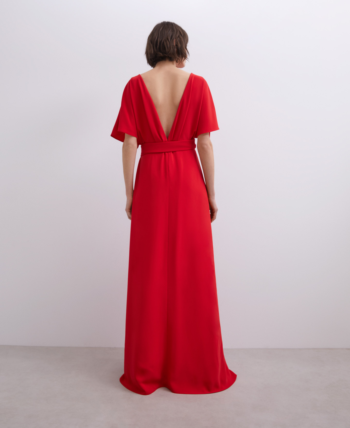 Vestido largo con cinturón image number 0