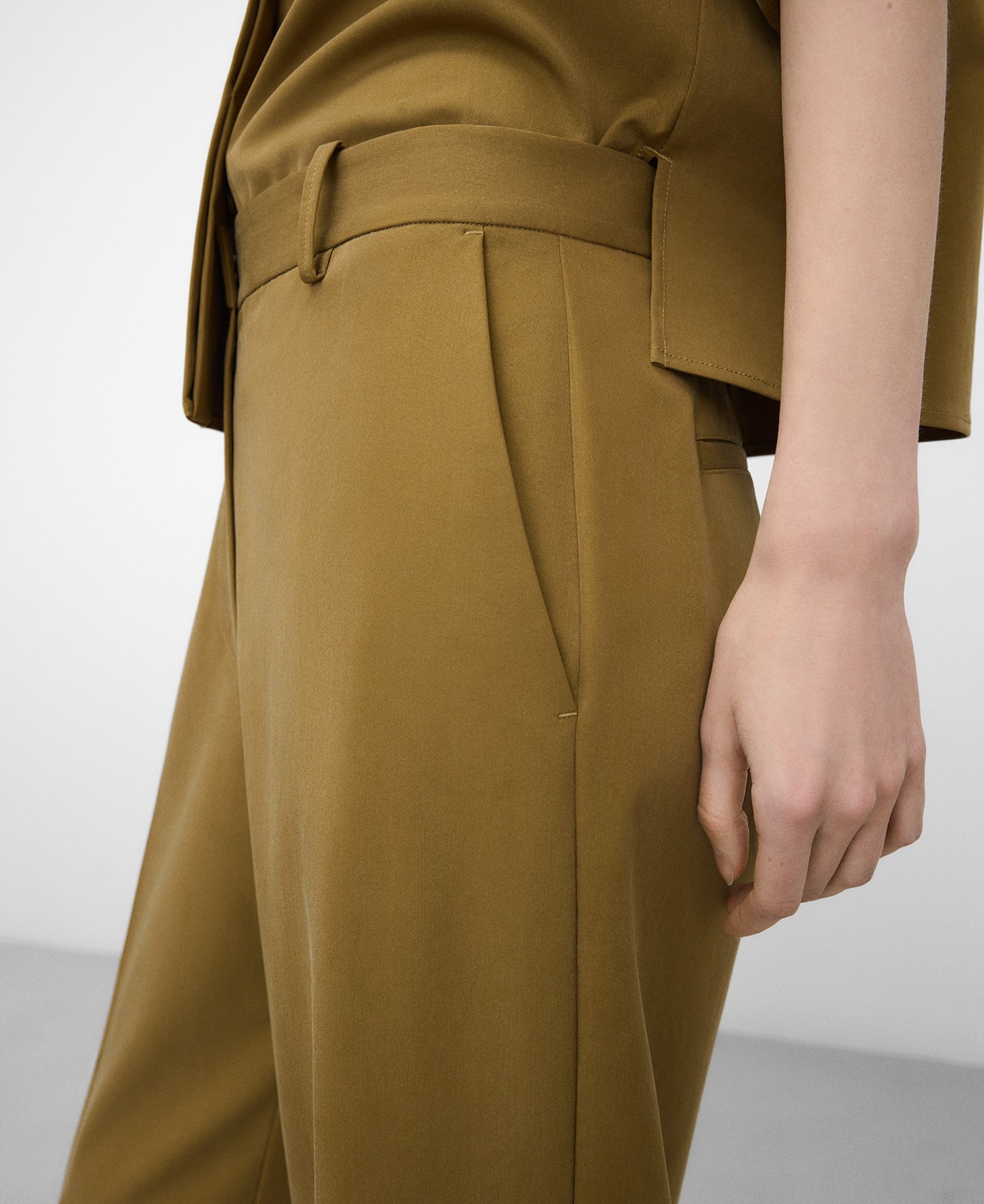 Ankle-length trousers woman image number 3