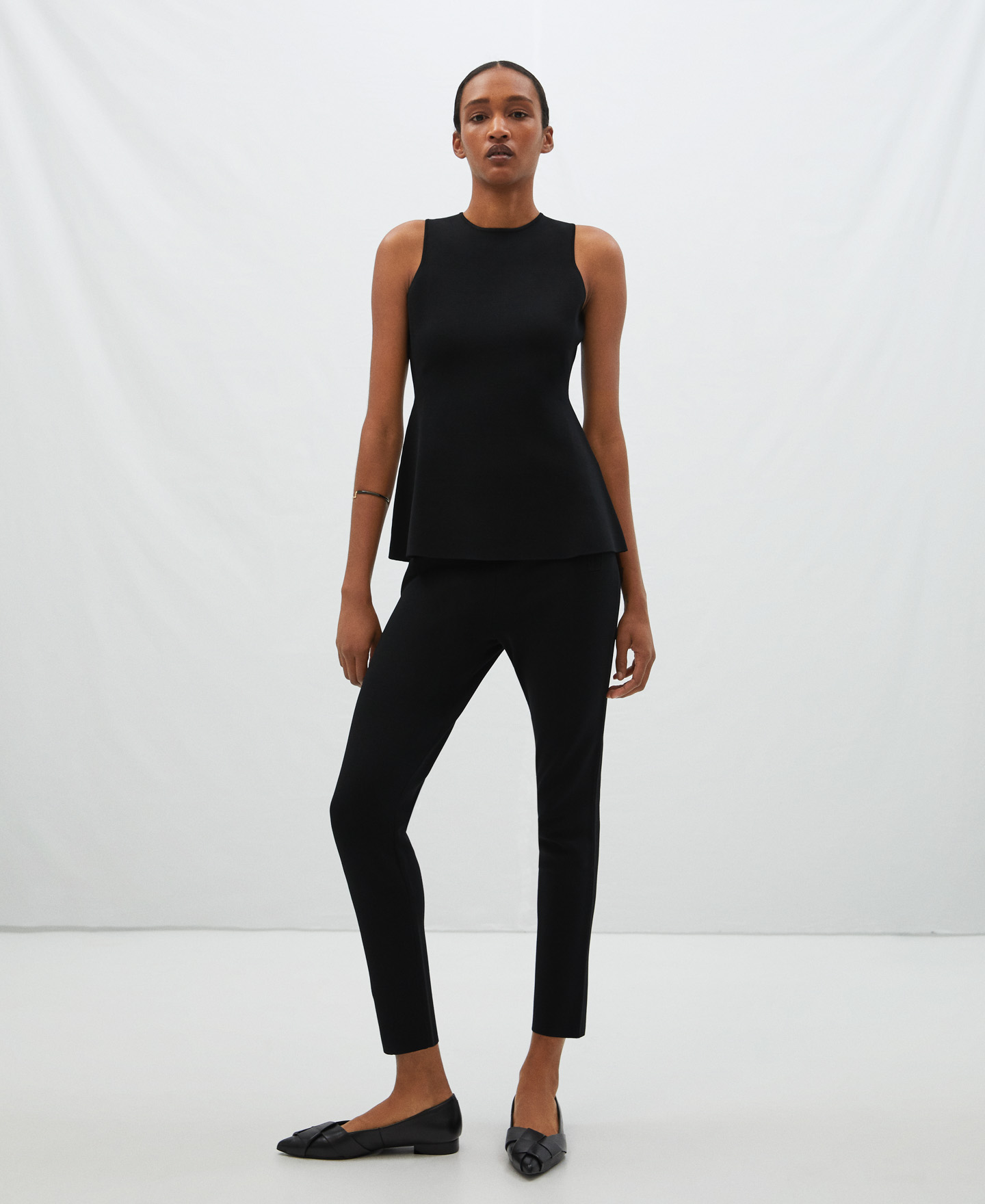 Slim fit joggers in viscose image number 1