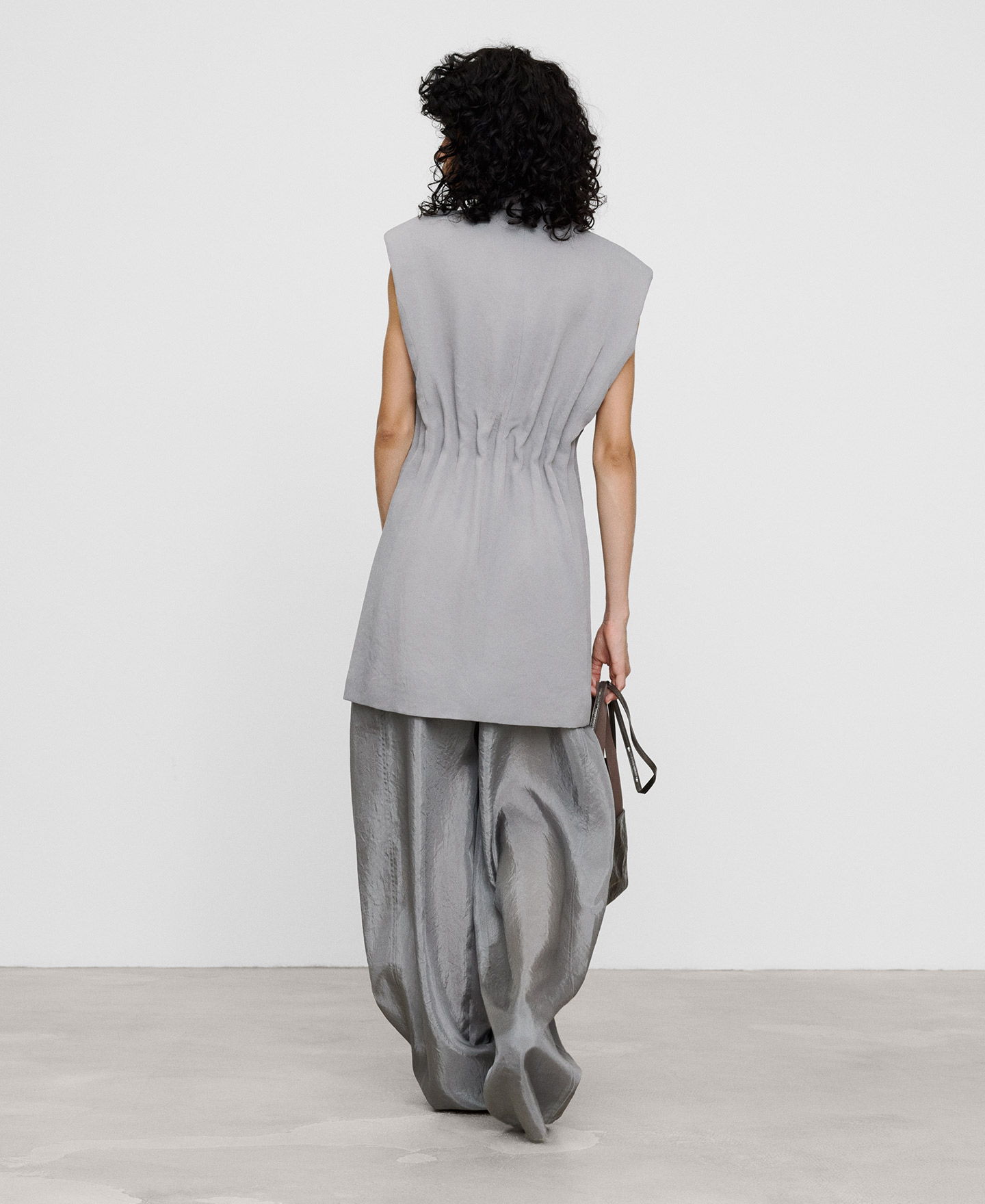 Tailored short dress with fitted waist image number 5
