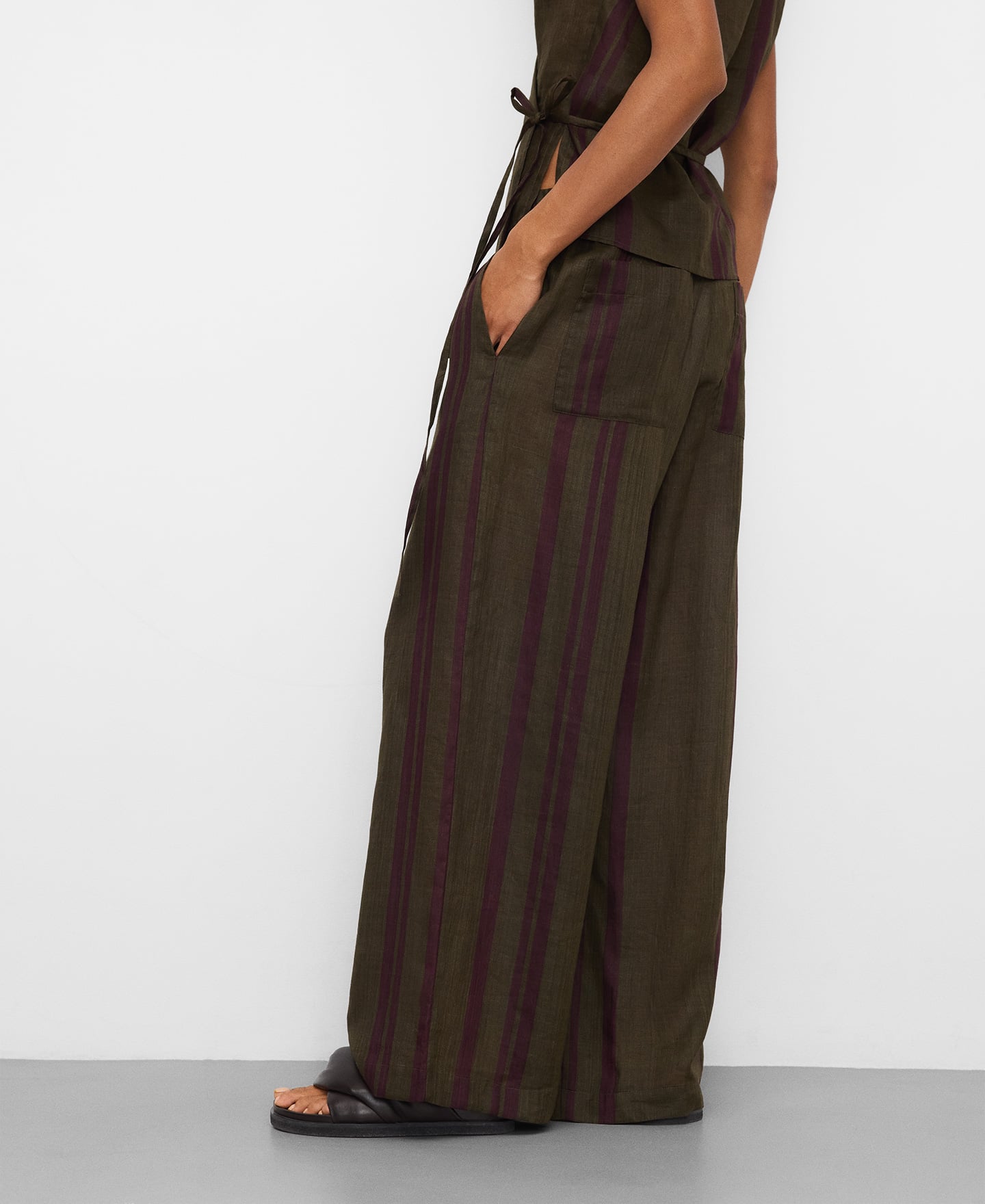 Gerade Hose mit Ramie-Streifen image number 3
