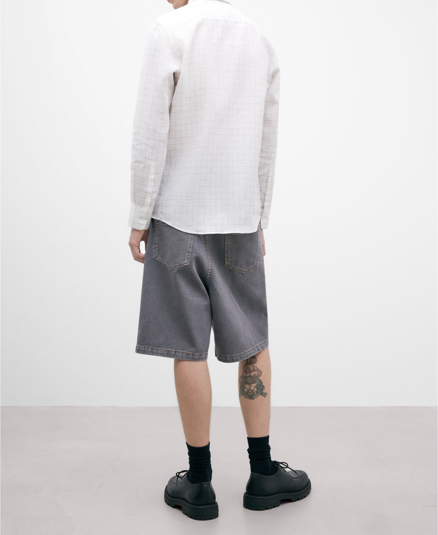 European linen white chequered shirt image number 2